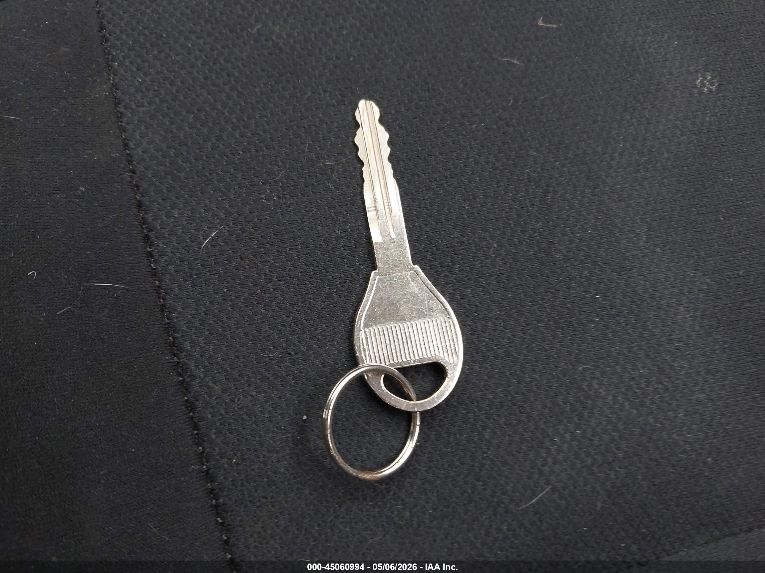 NISSAN VERSA image 11