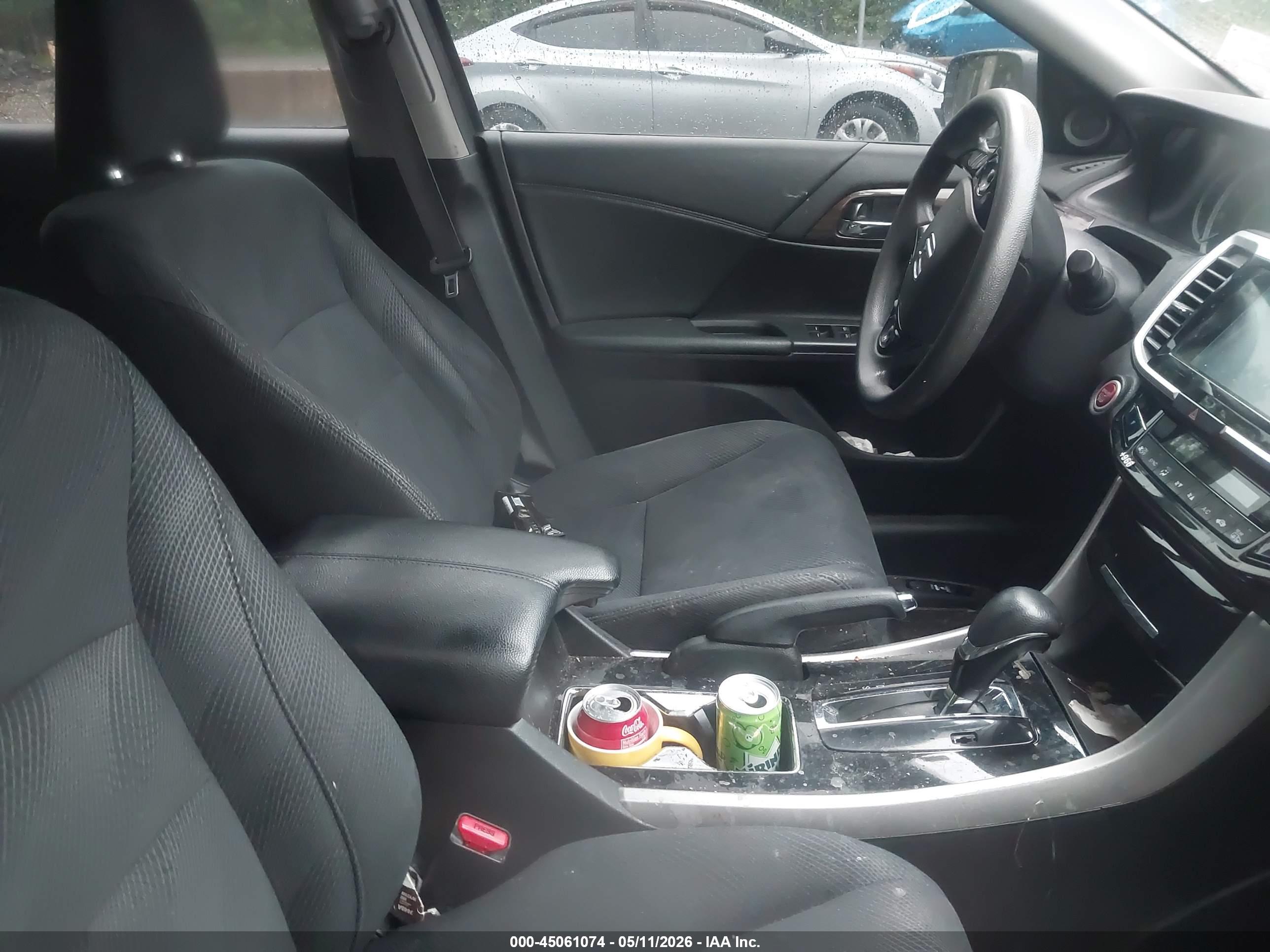 HONDA ACCORD image 5