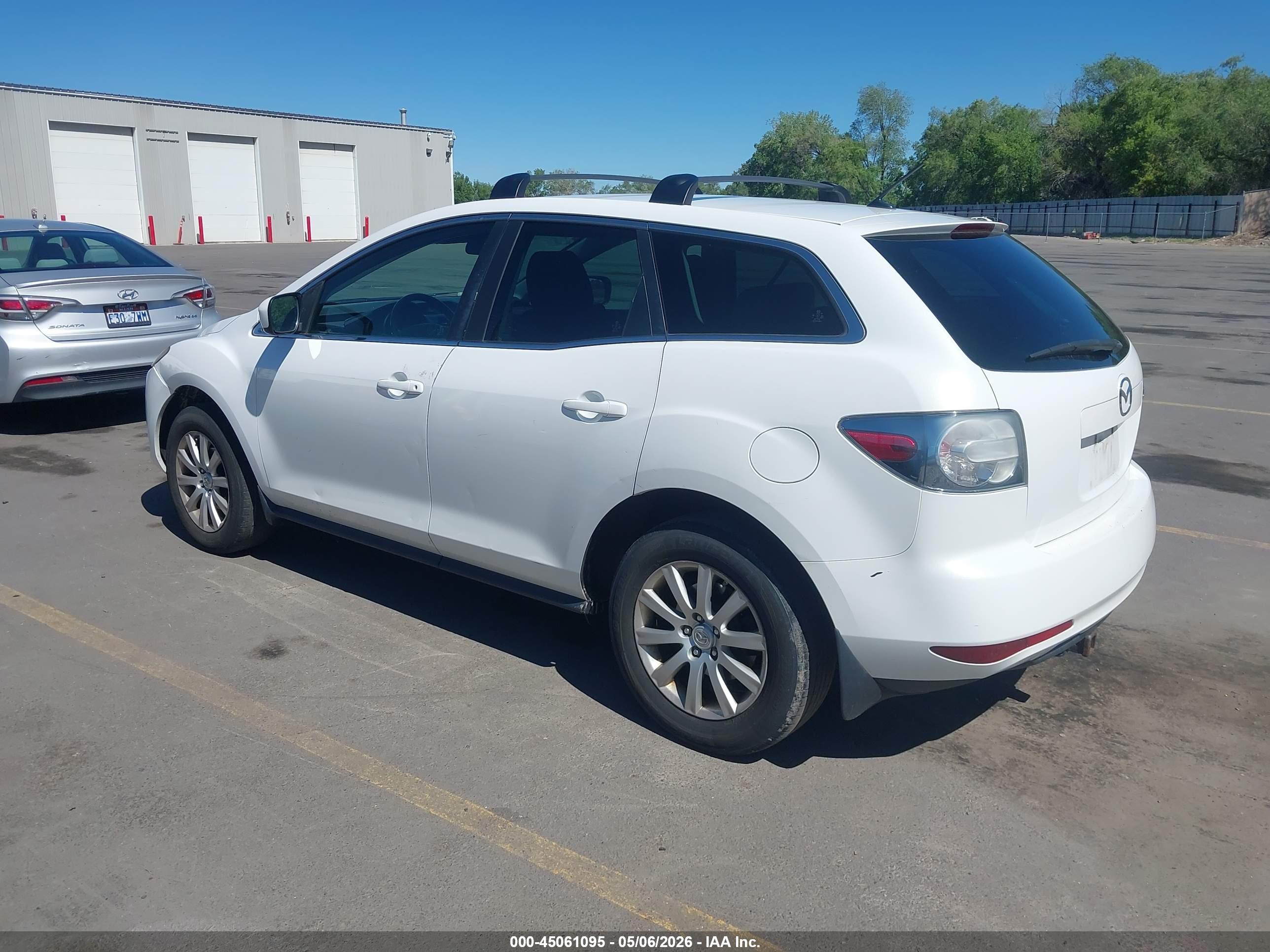 MAZDA CX-7 image 3