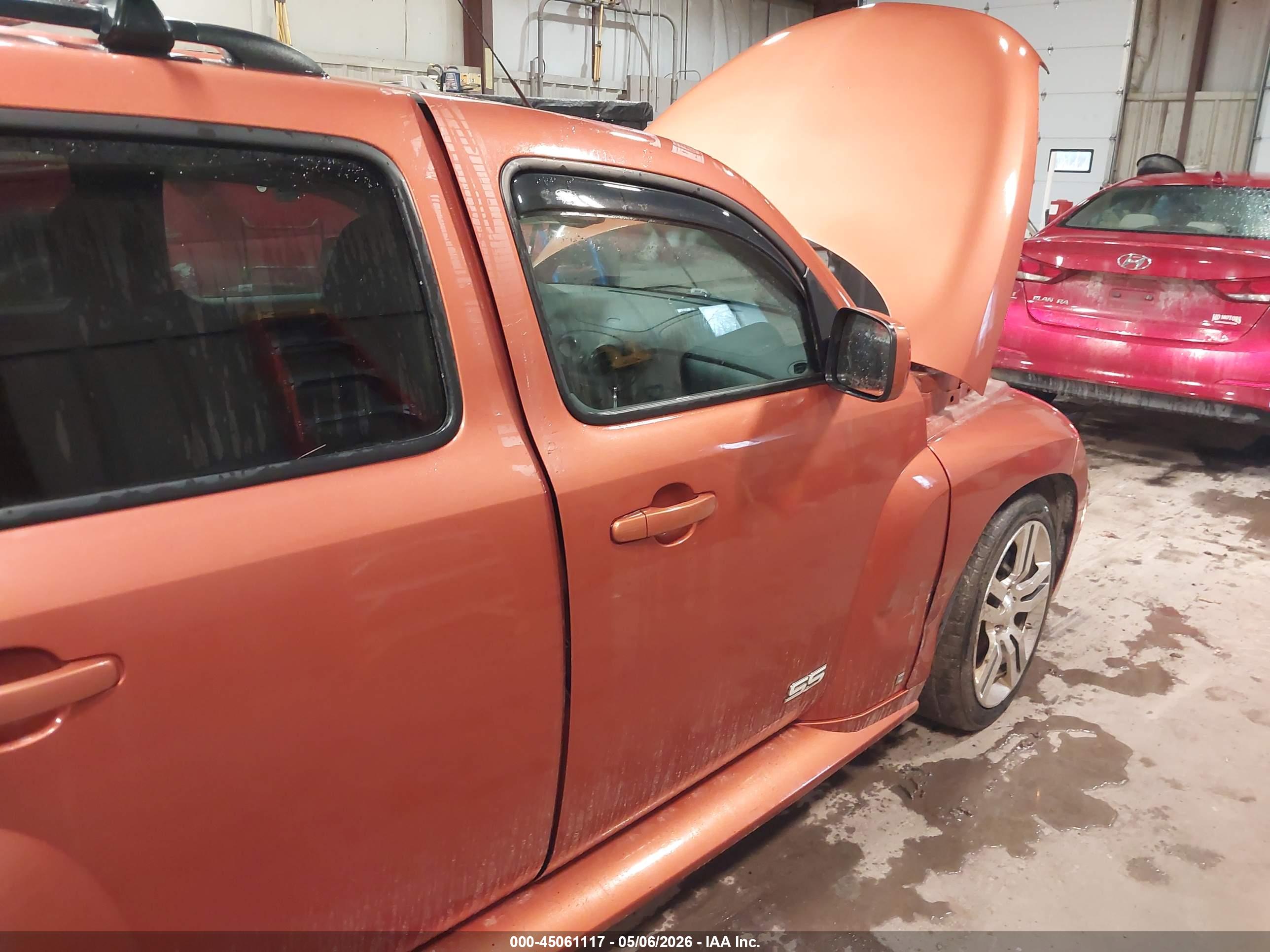 CHEVROLET HHR image 6