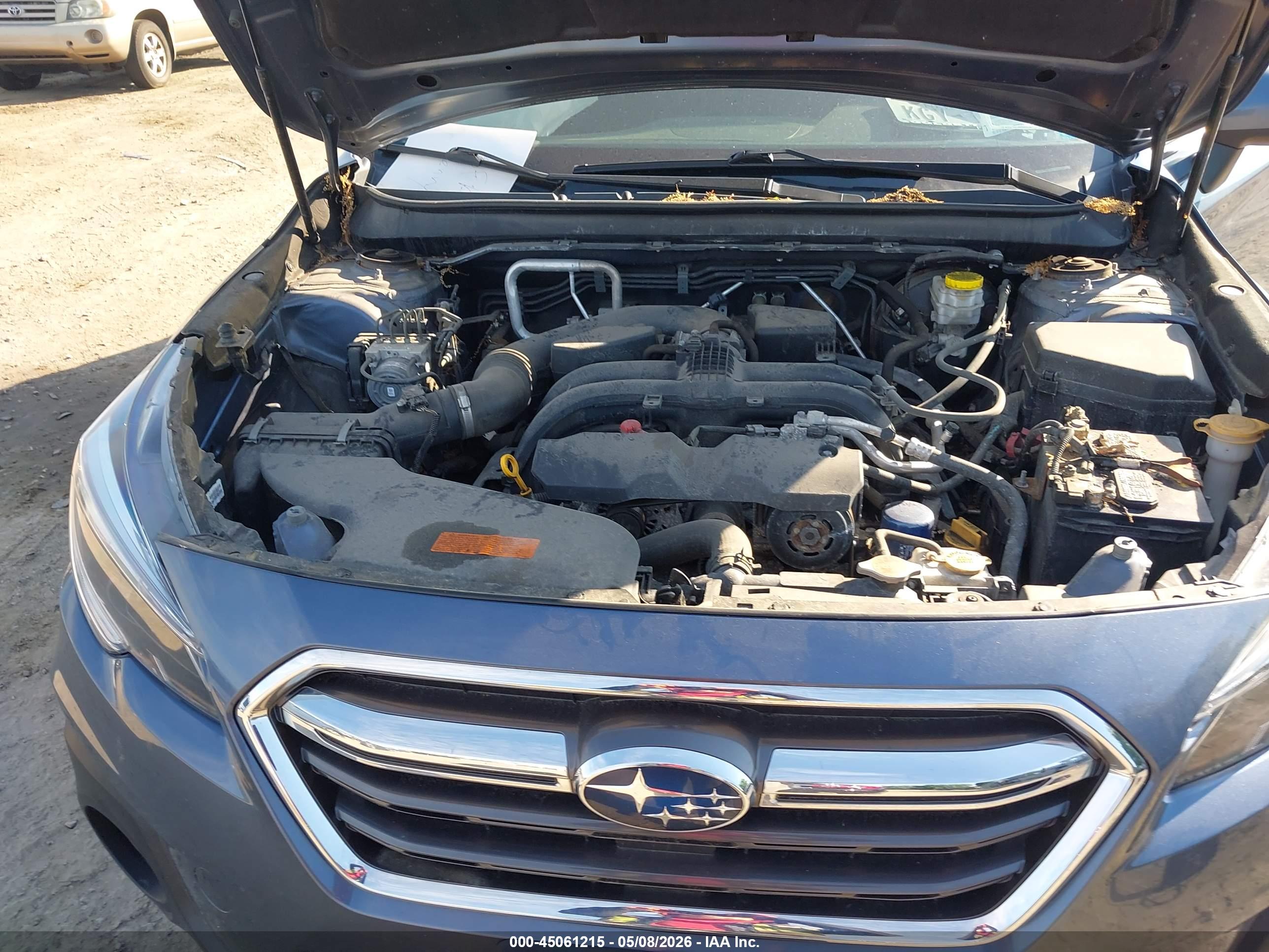 SUBARU OUTBACK image 10