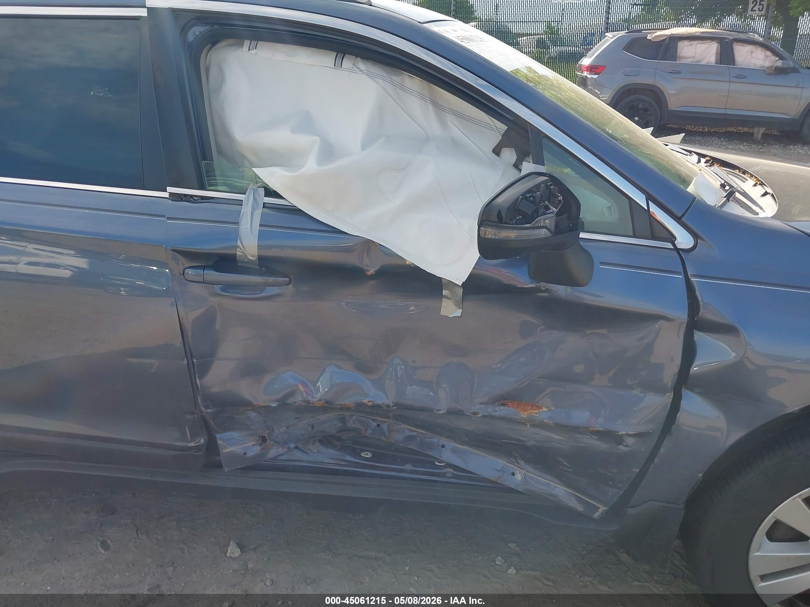 SUBARU OUTBACK image 6