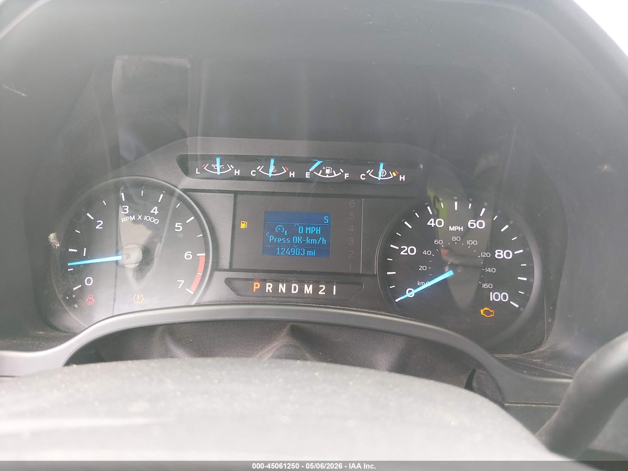 FORD F-350 image 6