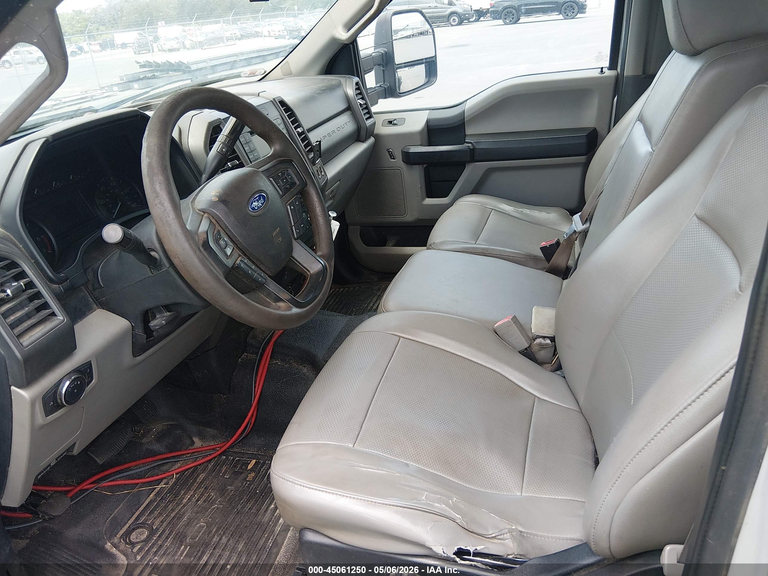 FORD F-350 image 7