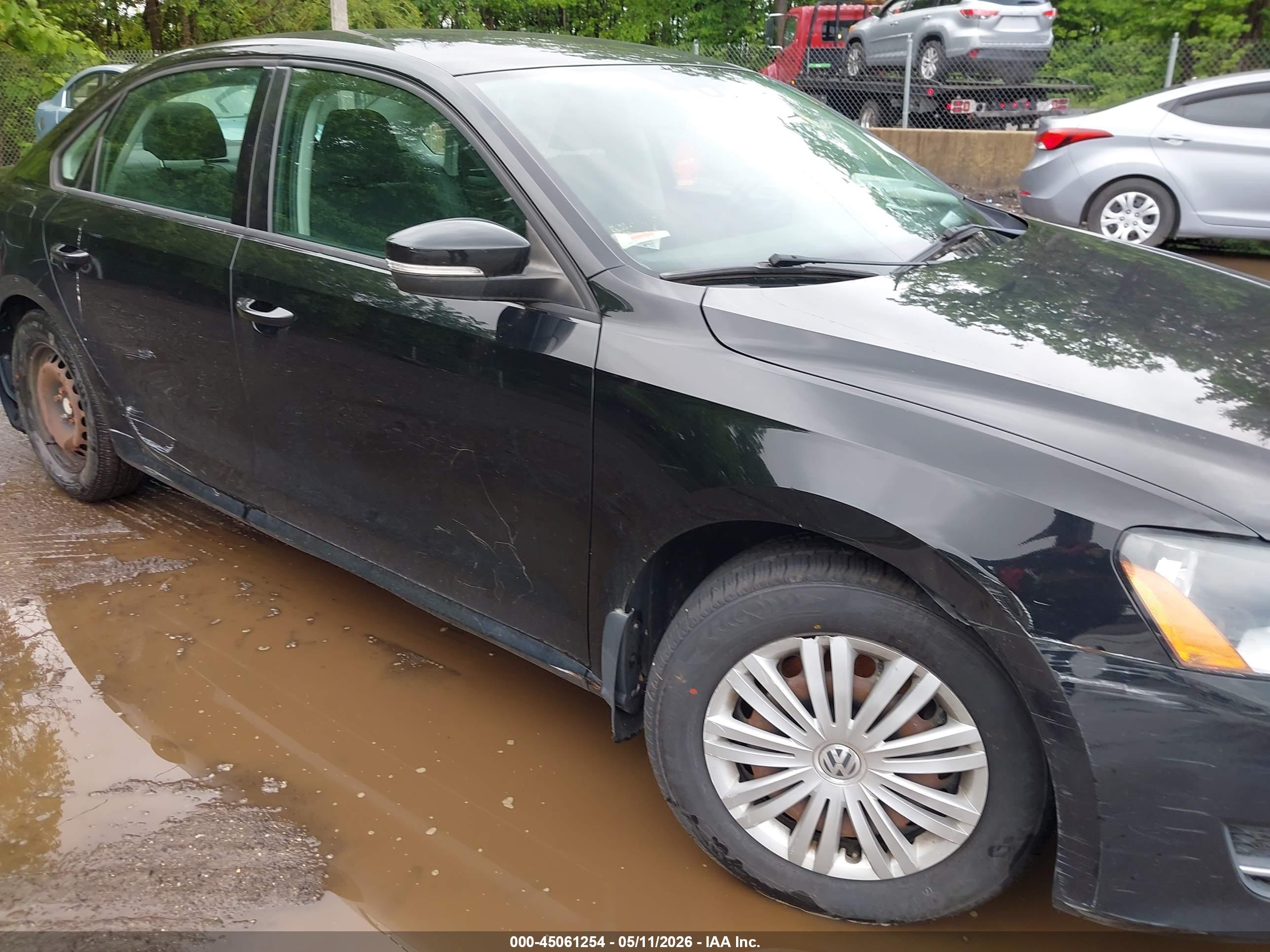 VOLKSWAGEN PASSAT image 6