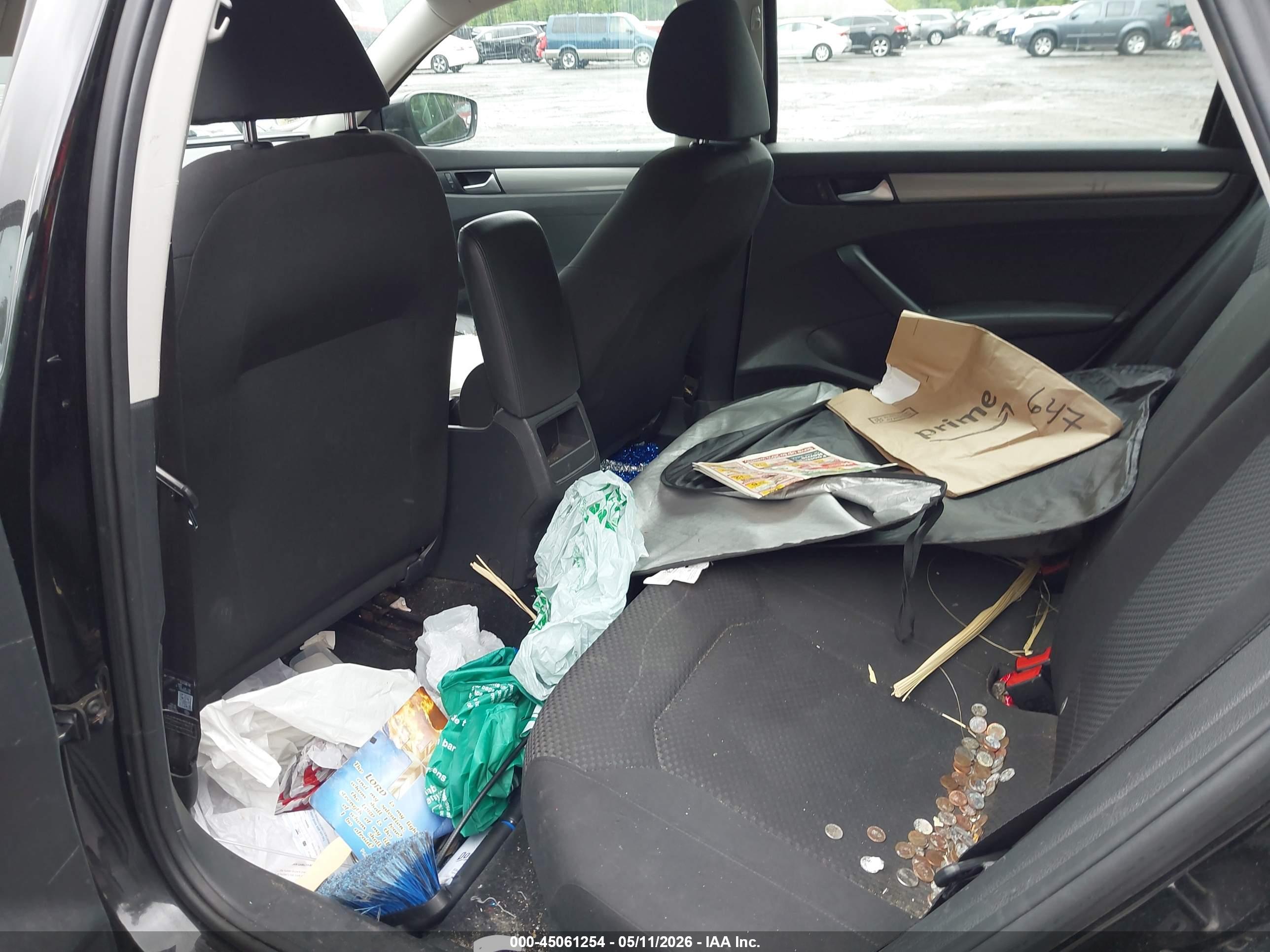 VOLKSWAGEN PASSAT image 8