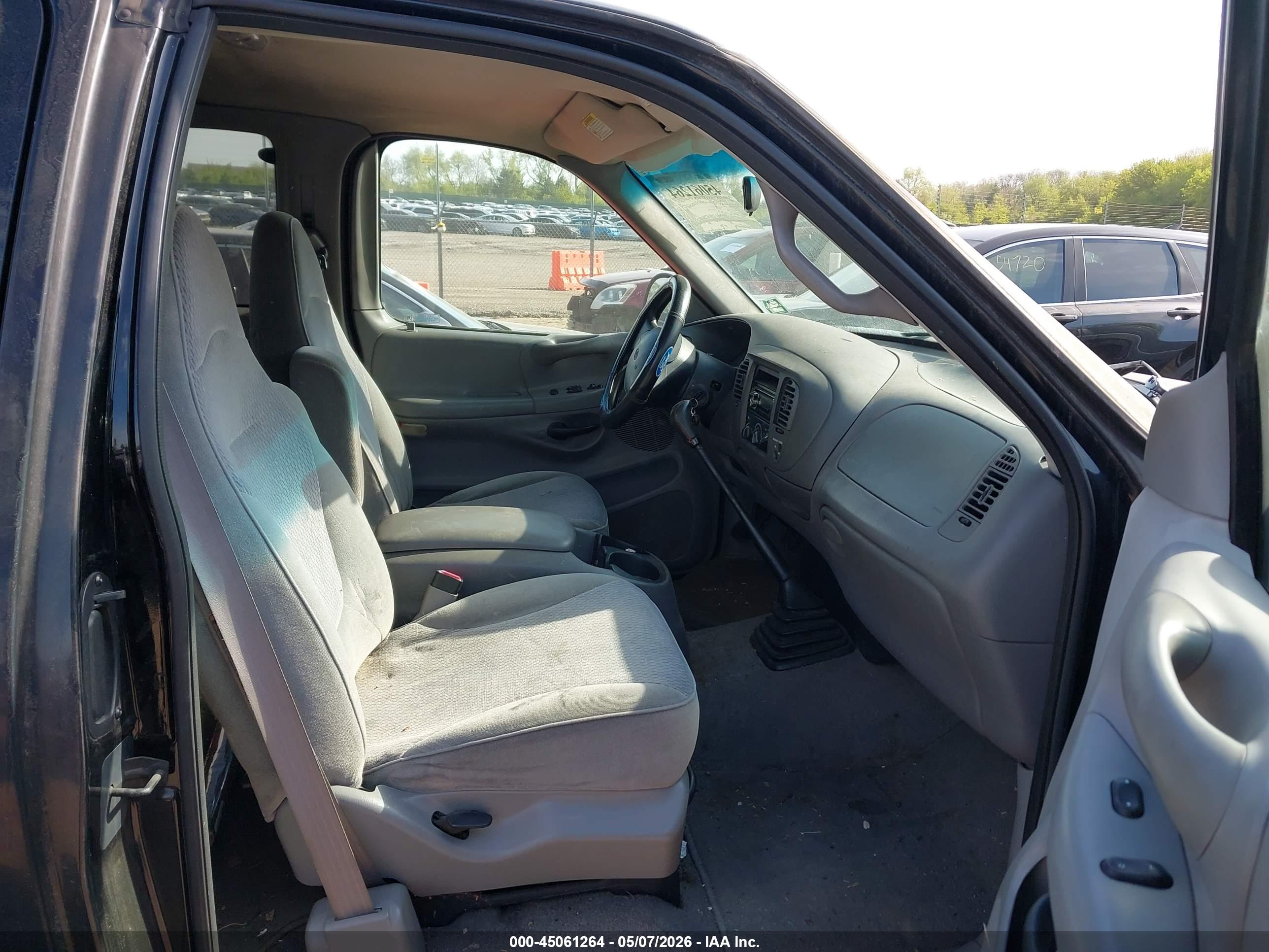 FORD F-150 image 5