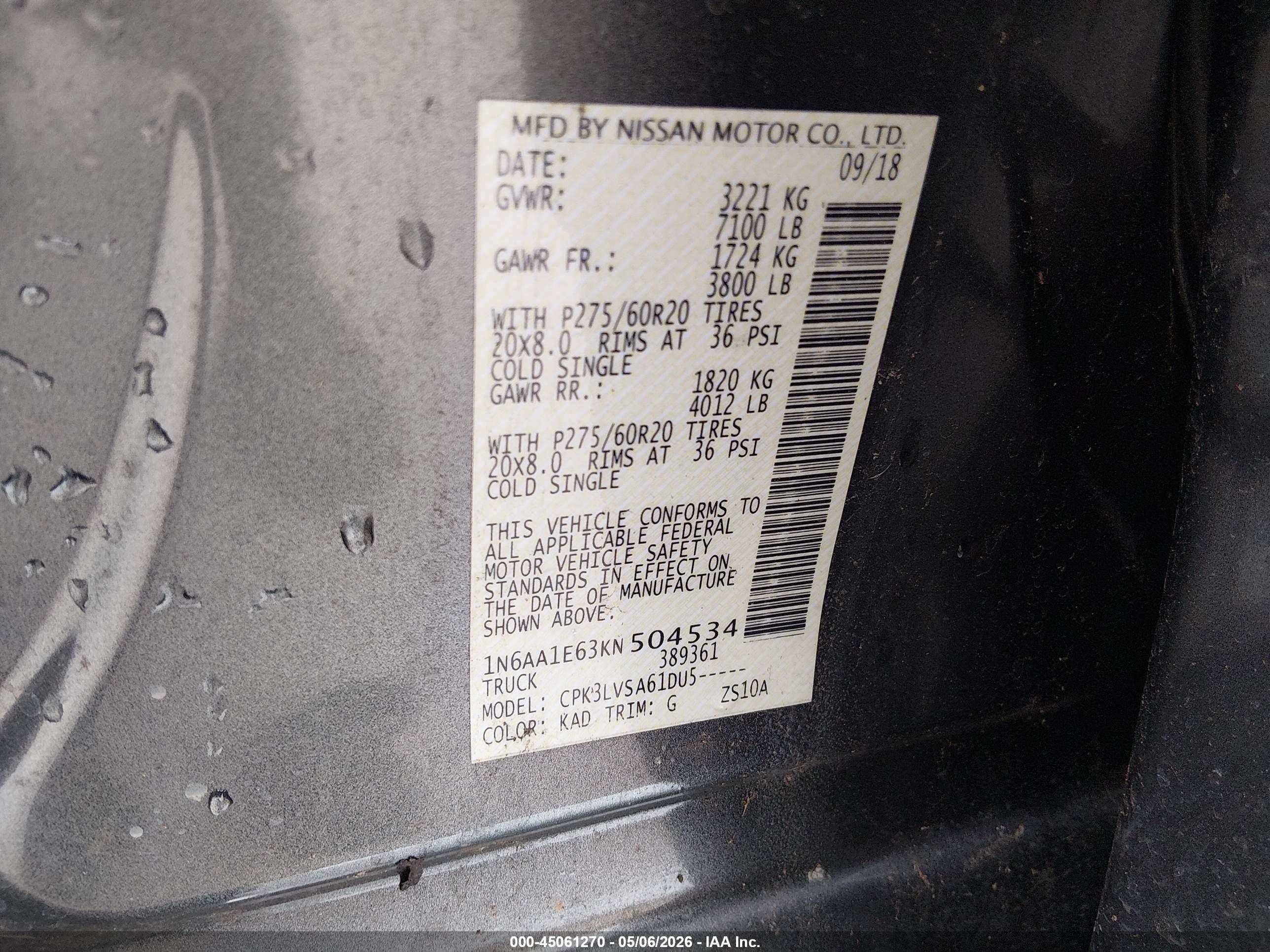 NISSAN TITAN image 9