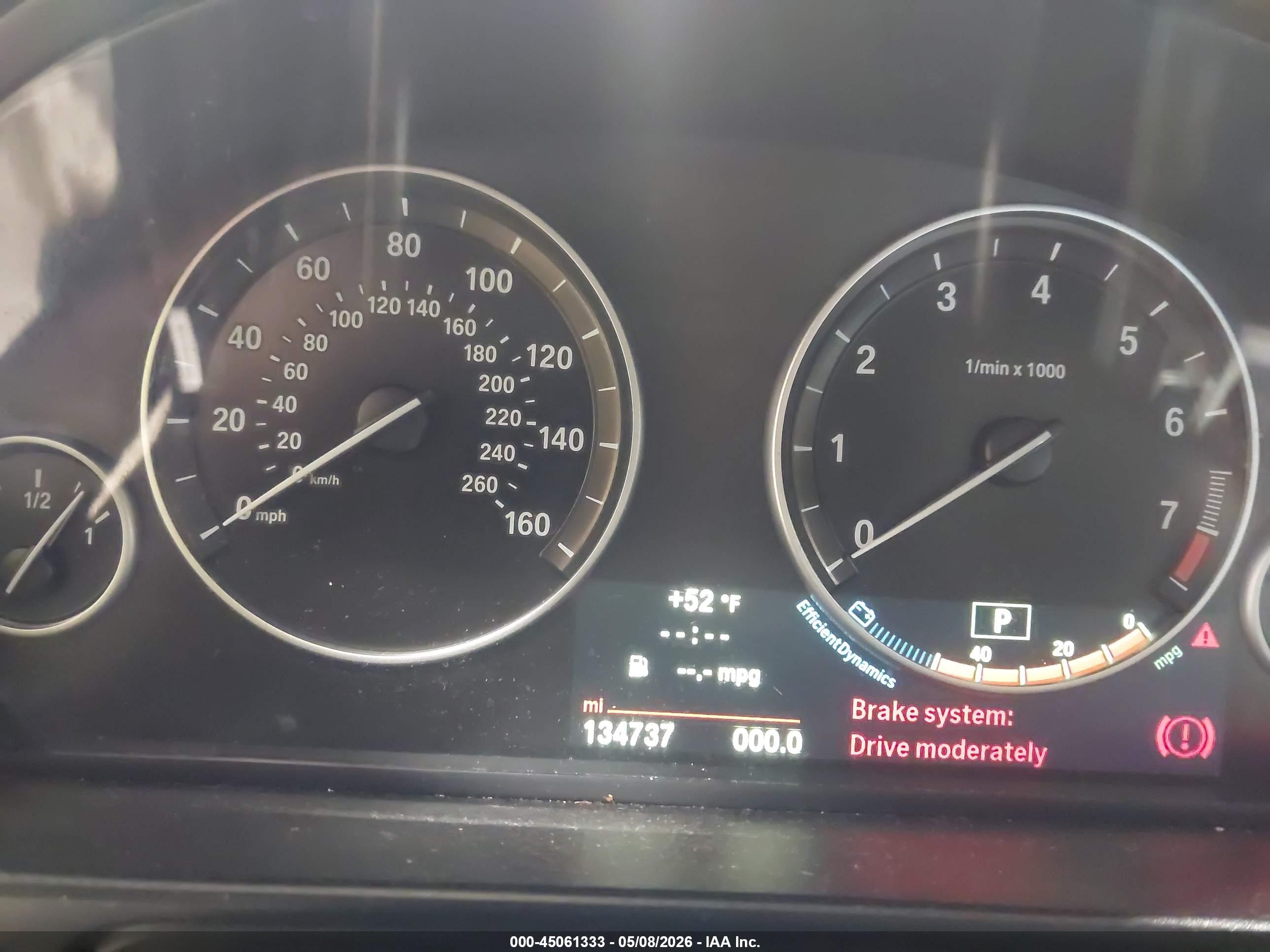 BMW 528I image 7