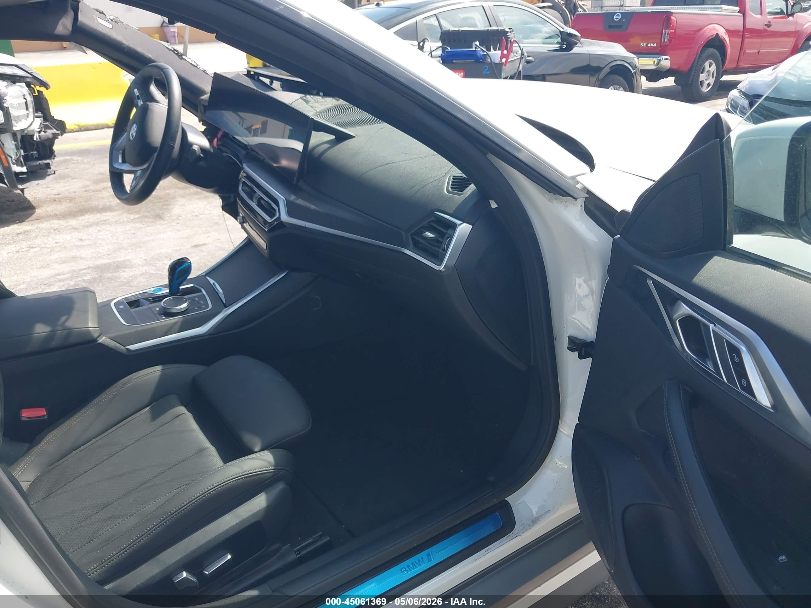 BMW I4 image 5