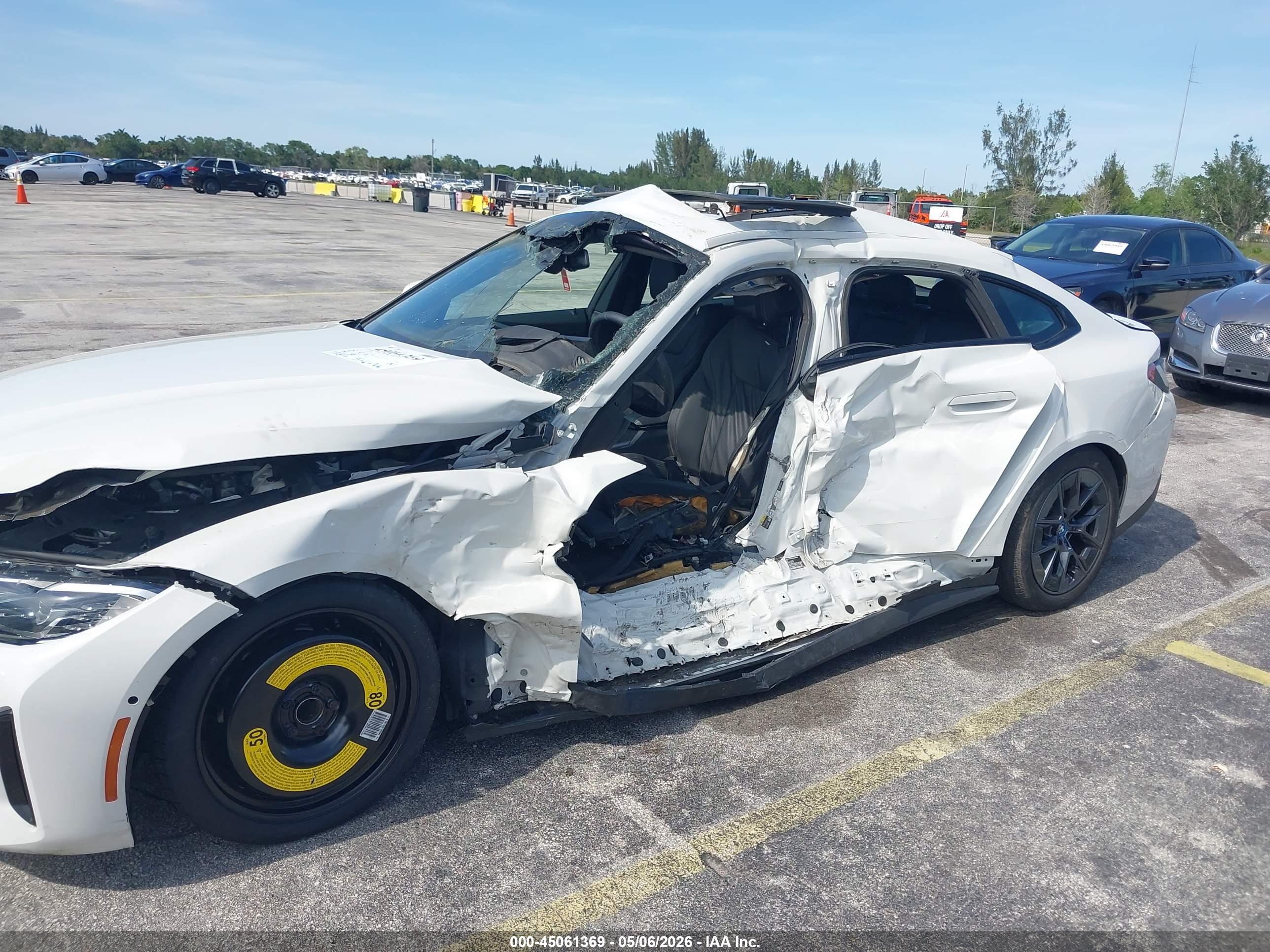 BMW I4 image 6