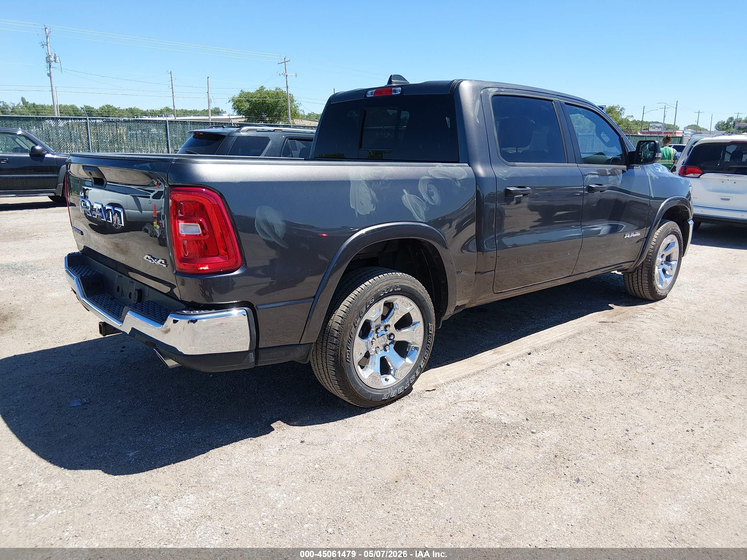 RAM 1500 image 4
