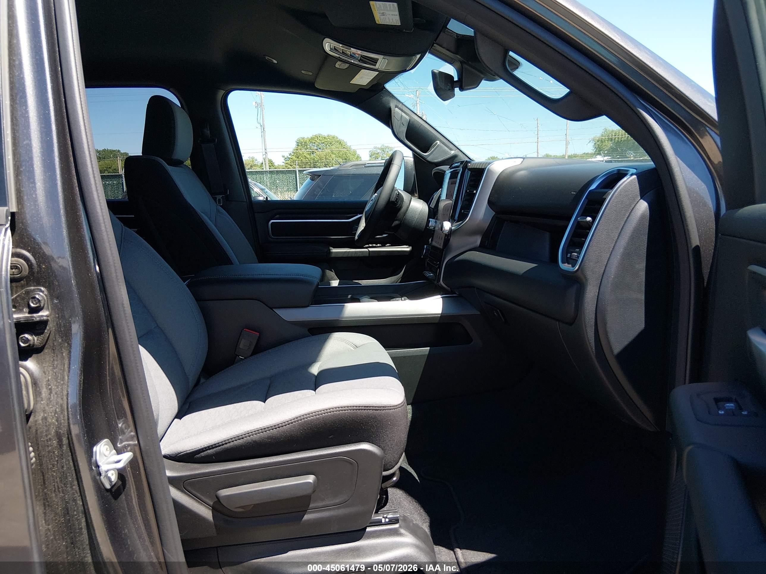 RAM 1500 image 5