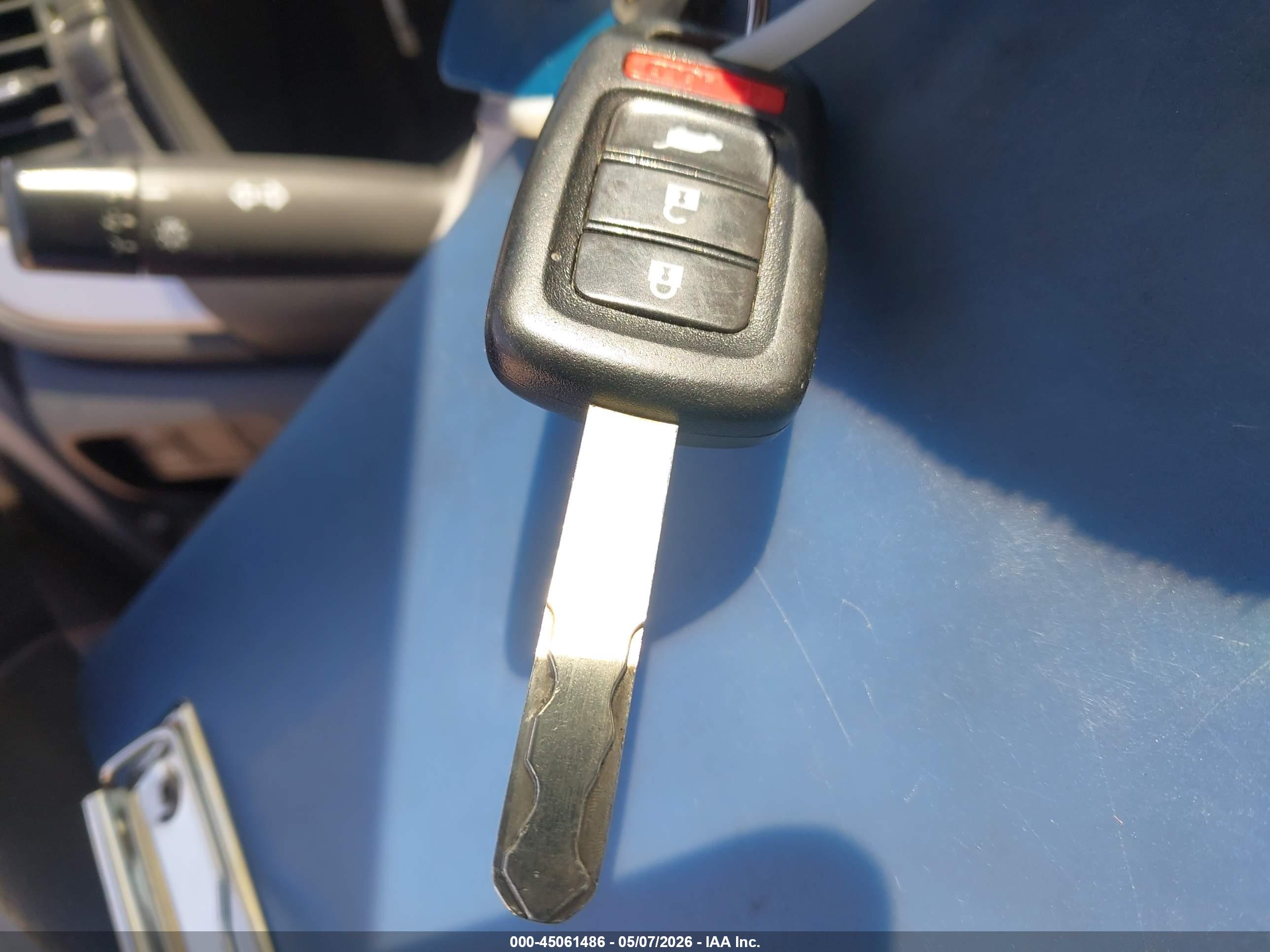 HONDA CR-V image 11