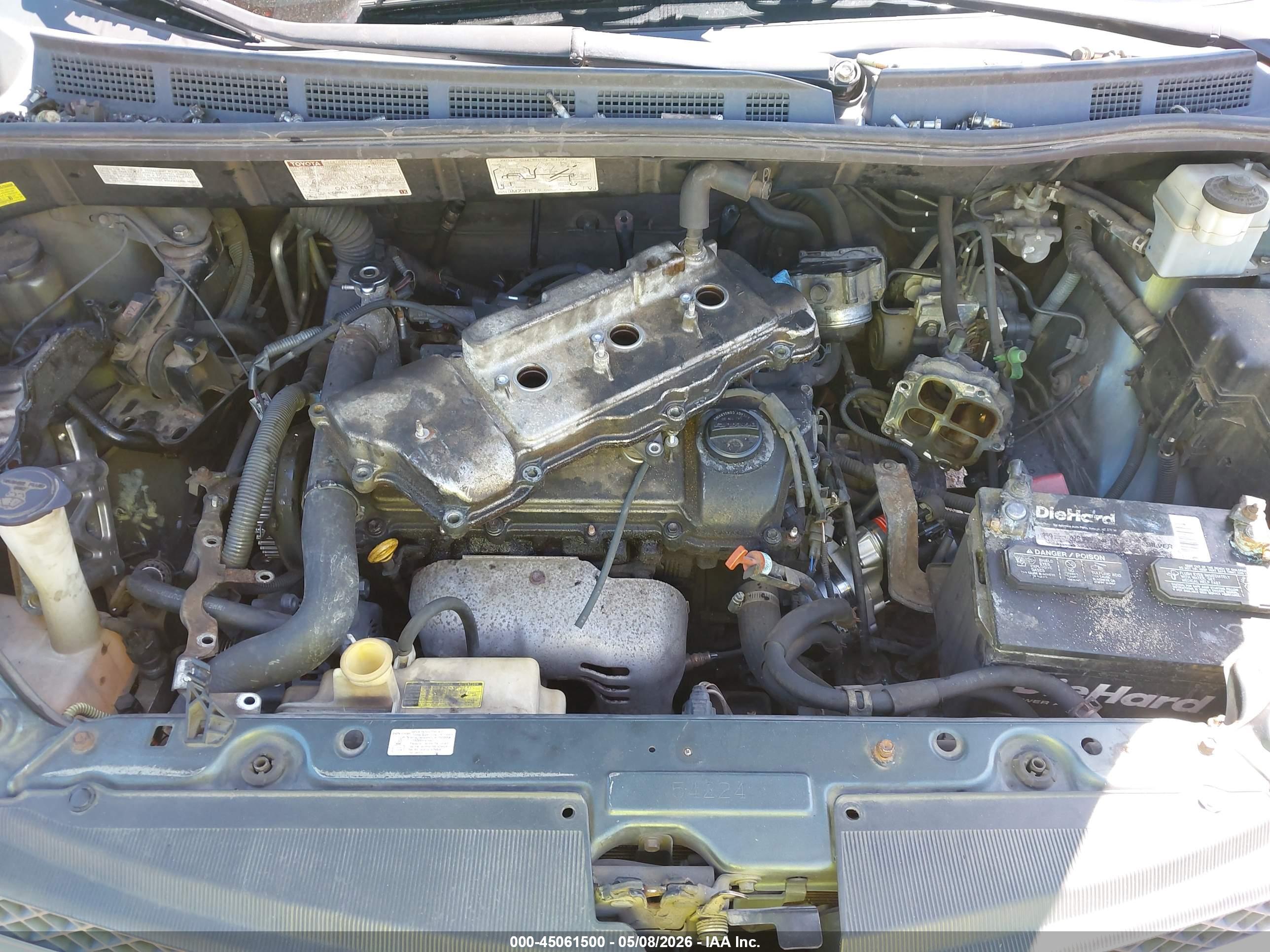 TOYOTA SIENNA image 10
