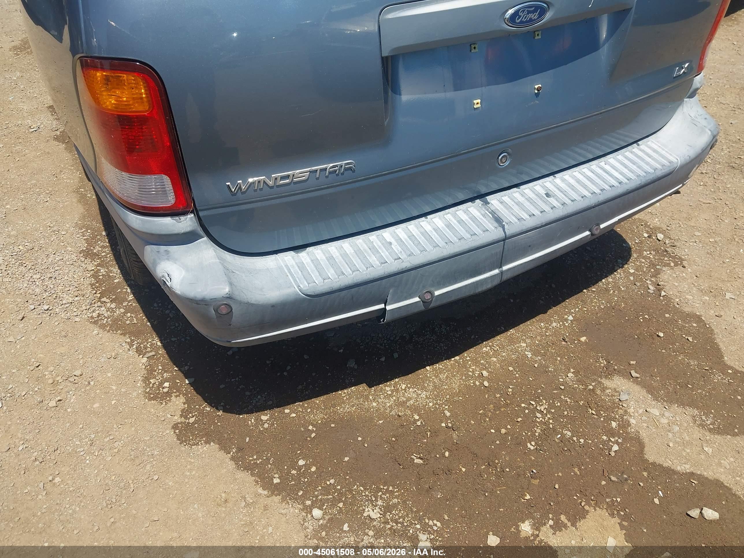 FORD WINDSTAR image 6