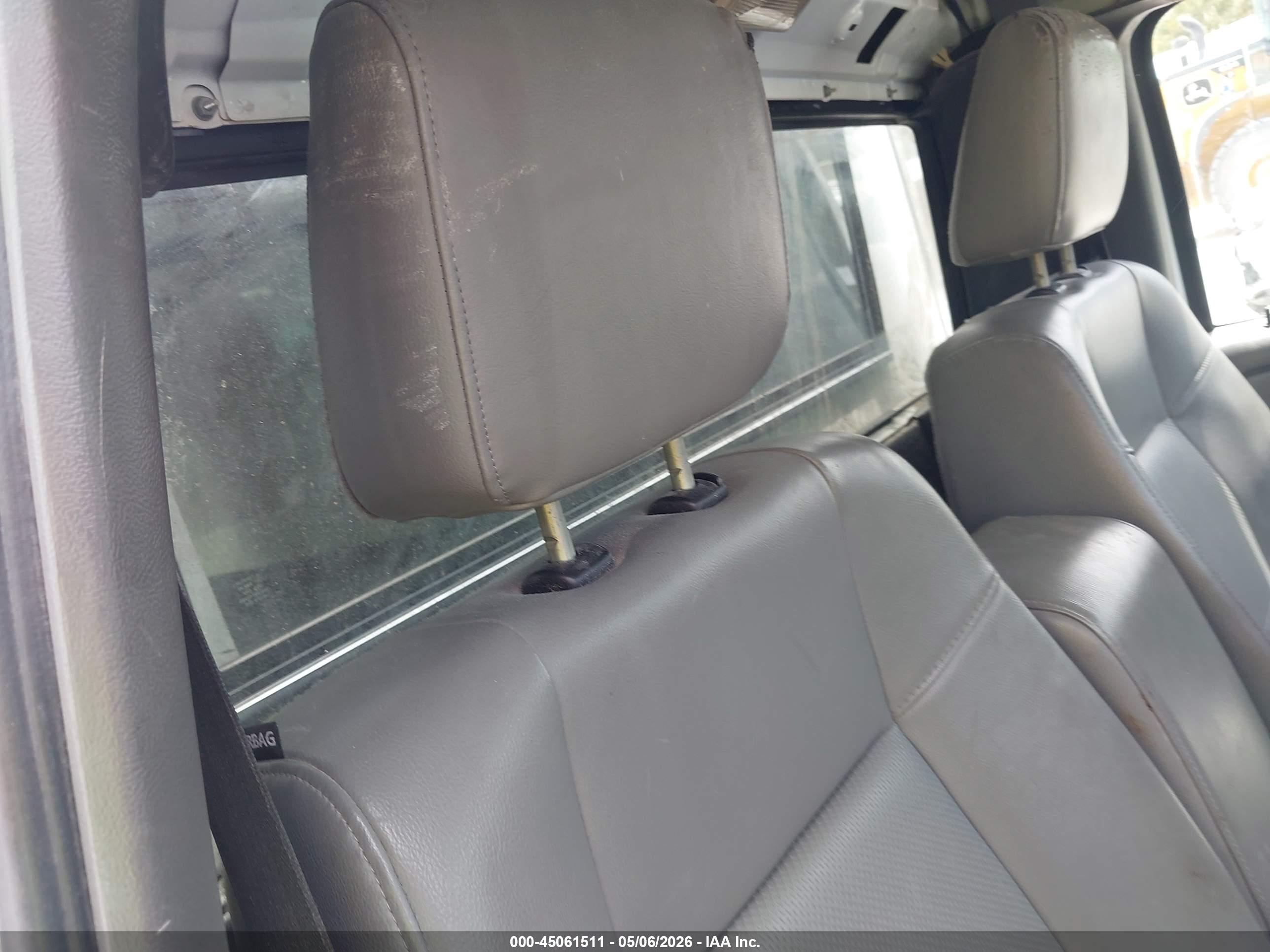 FORD RANGER image 8