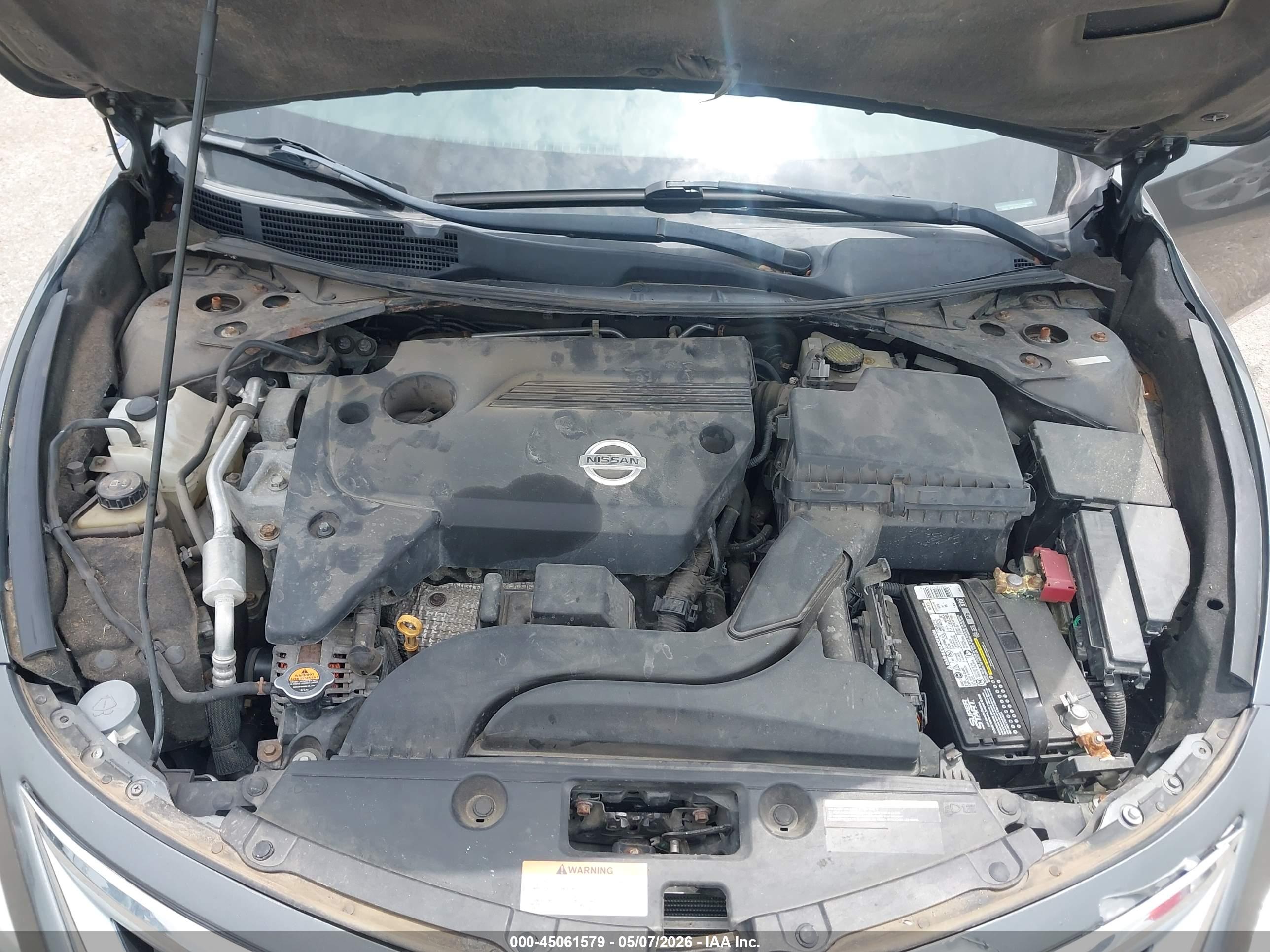 NISSAN ALTIMA image 10