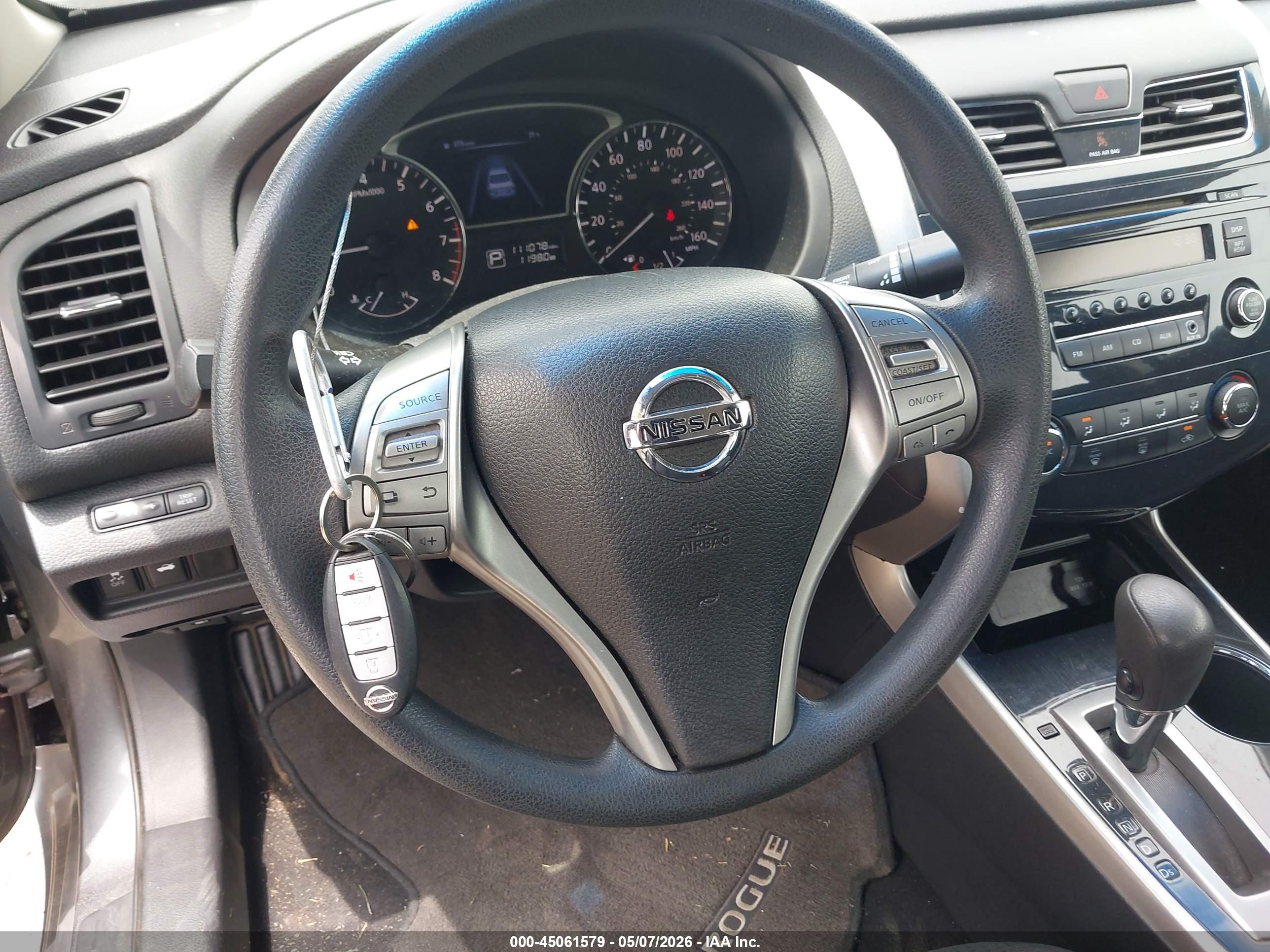 NISSAN ALTIMA image 11