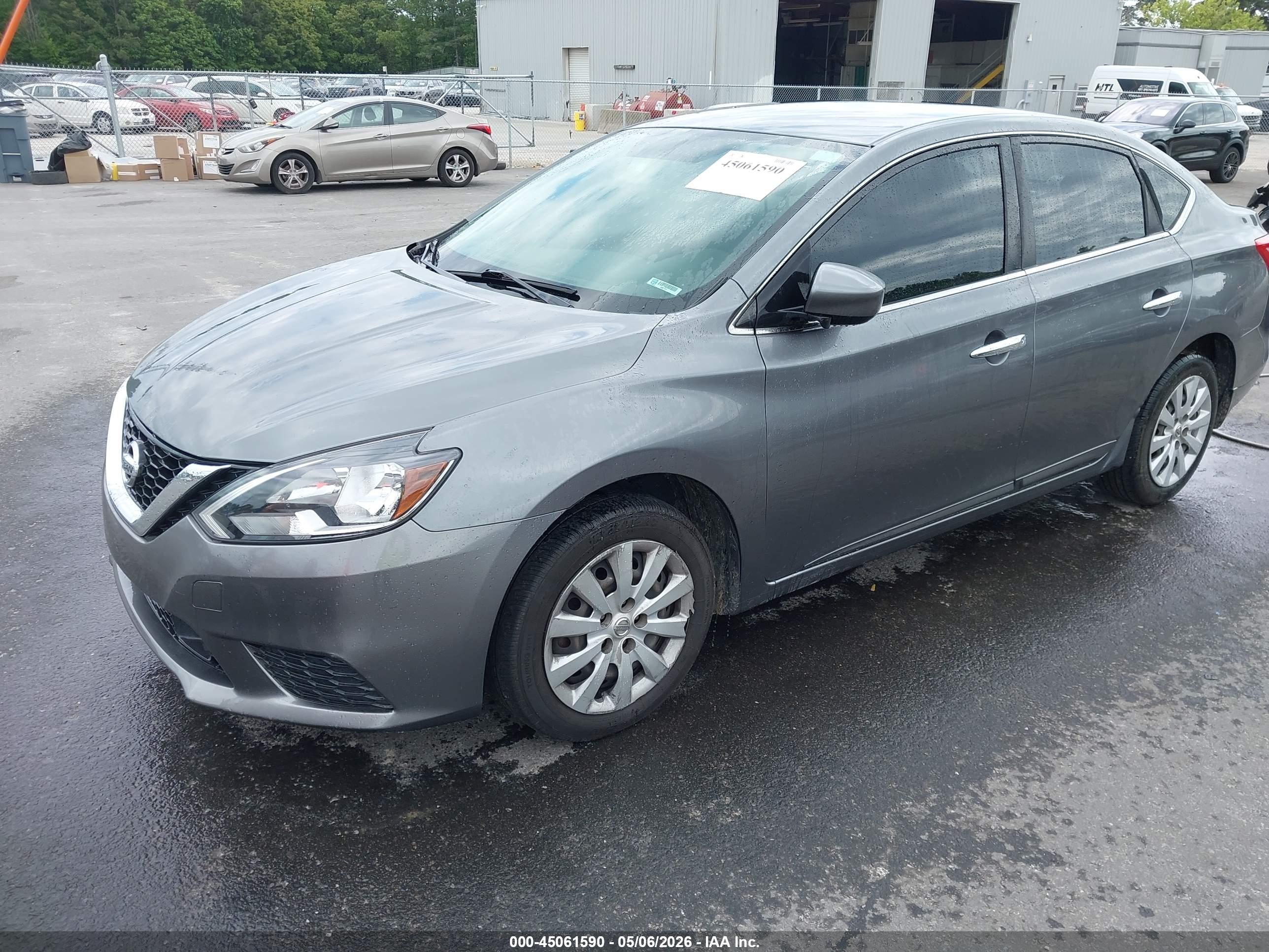 NISSAN SENTRA image 2