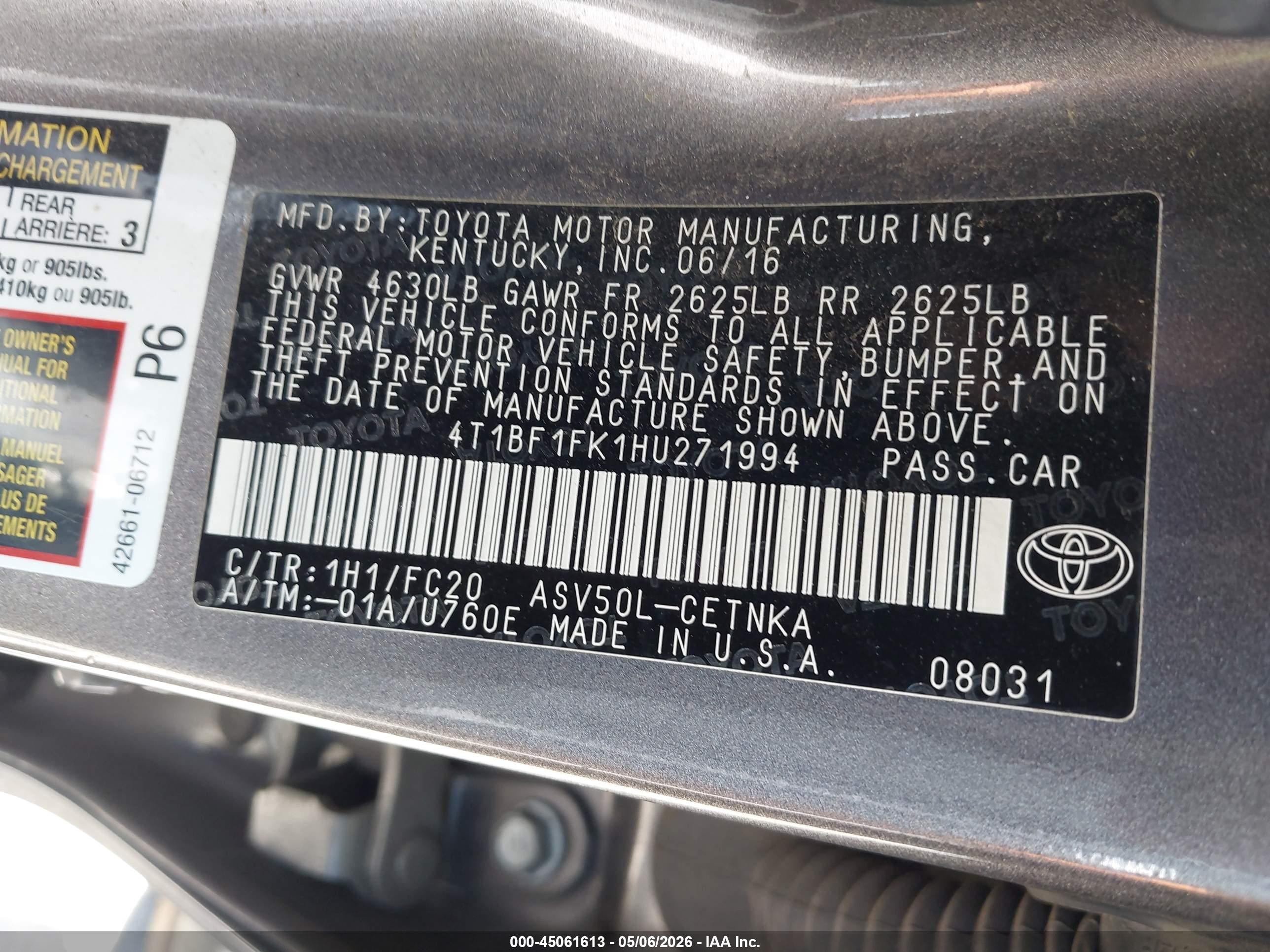 TOYOTA CAMRY image 9