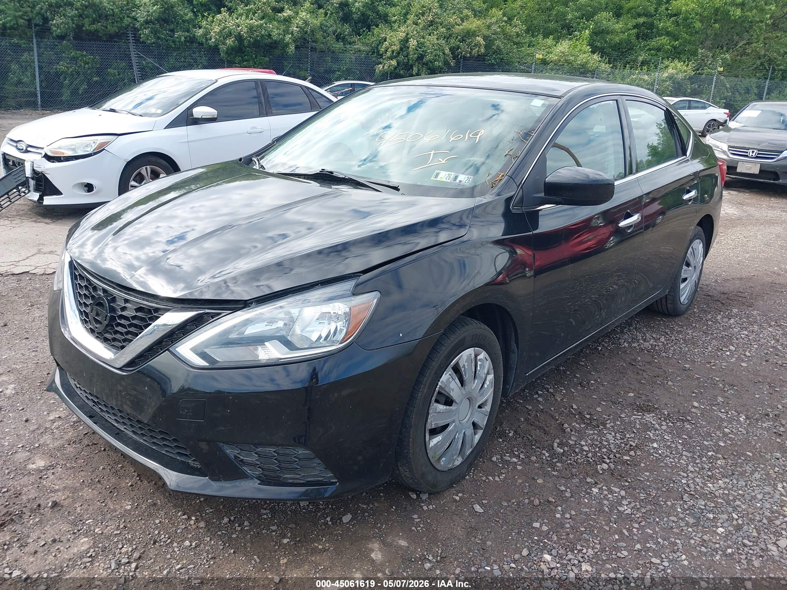 NISSAN SENTRA image 2
