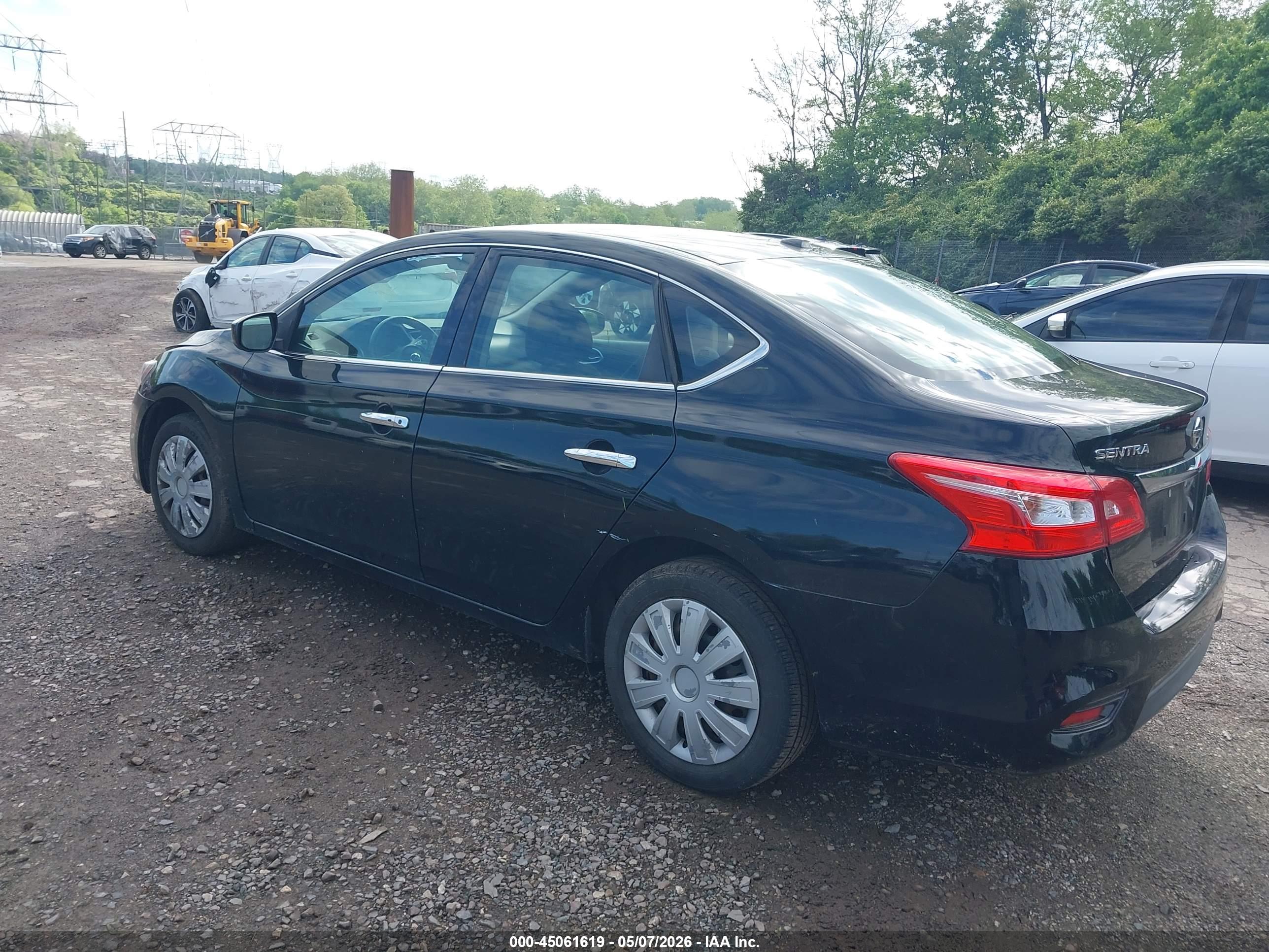 NISSAN SENTRA image 3