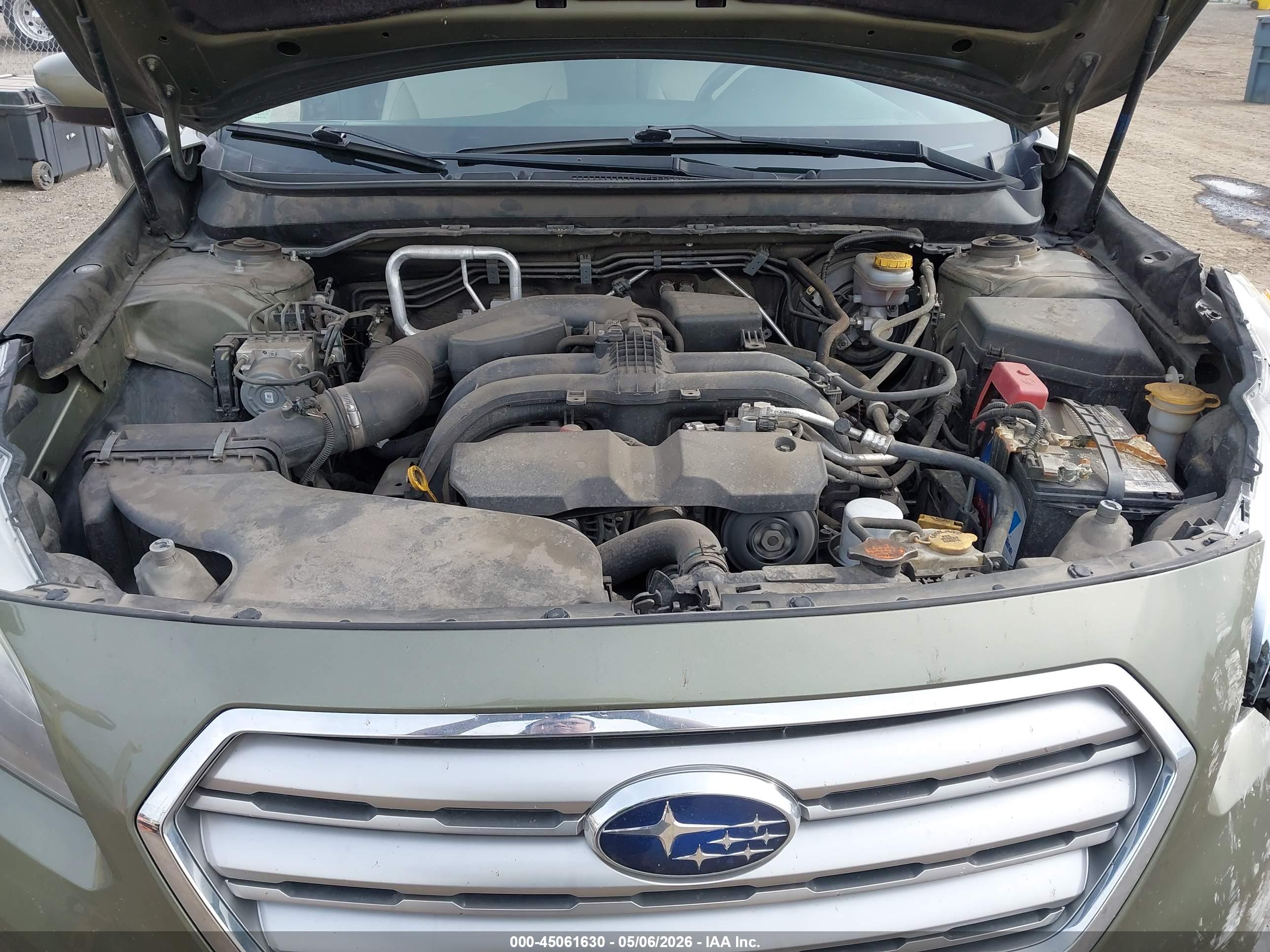 SUBARU OUTBACK image 10