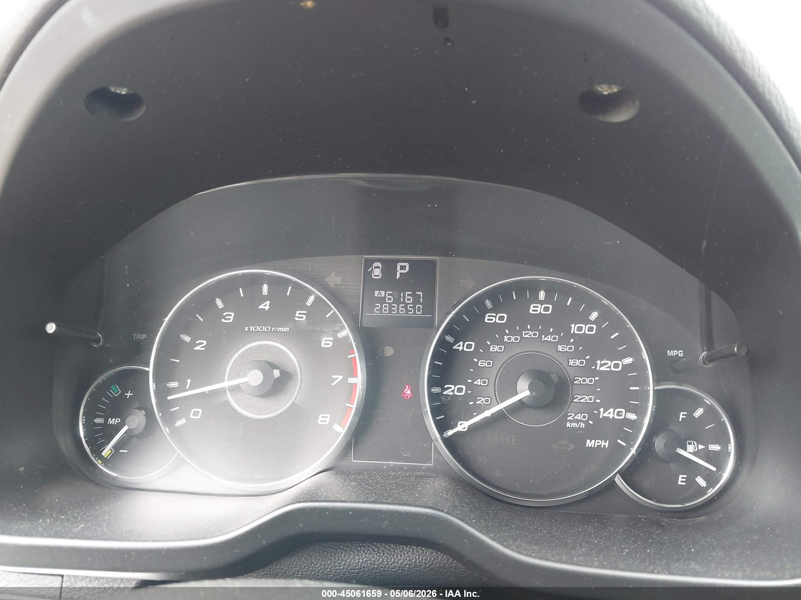 SUBARU OUTBACK image 7