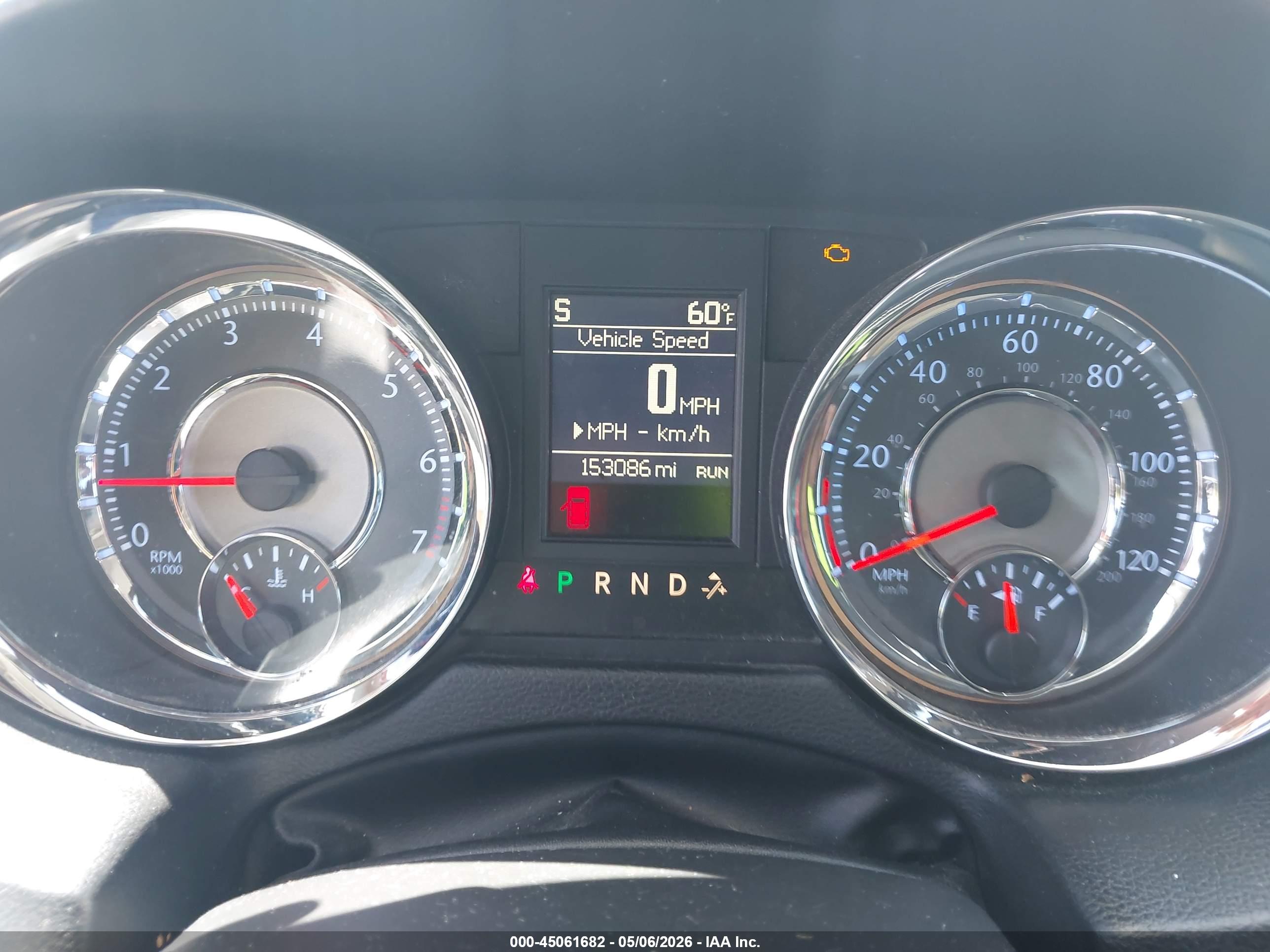 CHRYSLER TOWN image 7