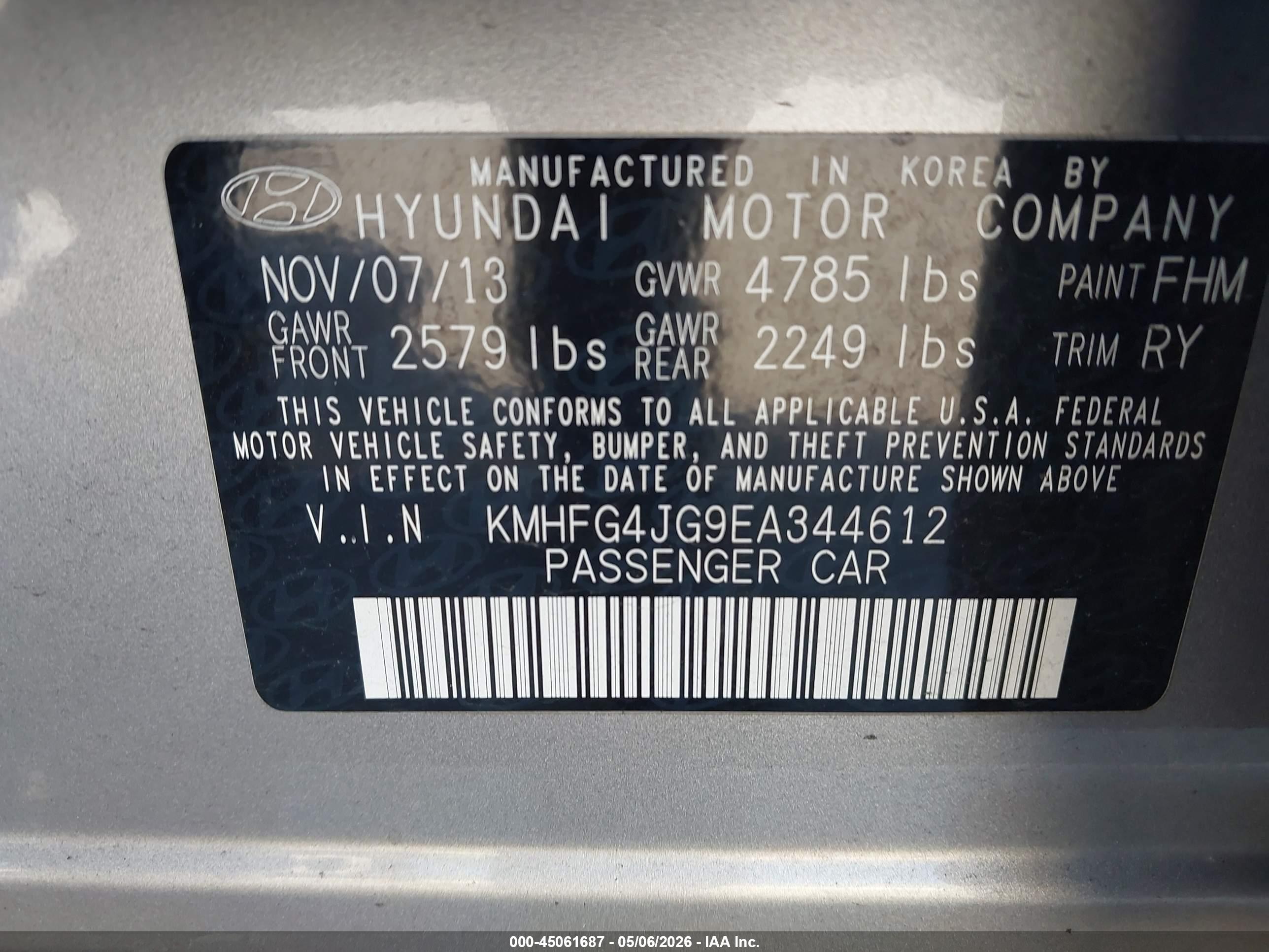 HYUNDAI AZERA image 9