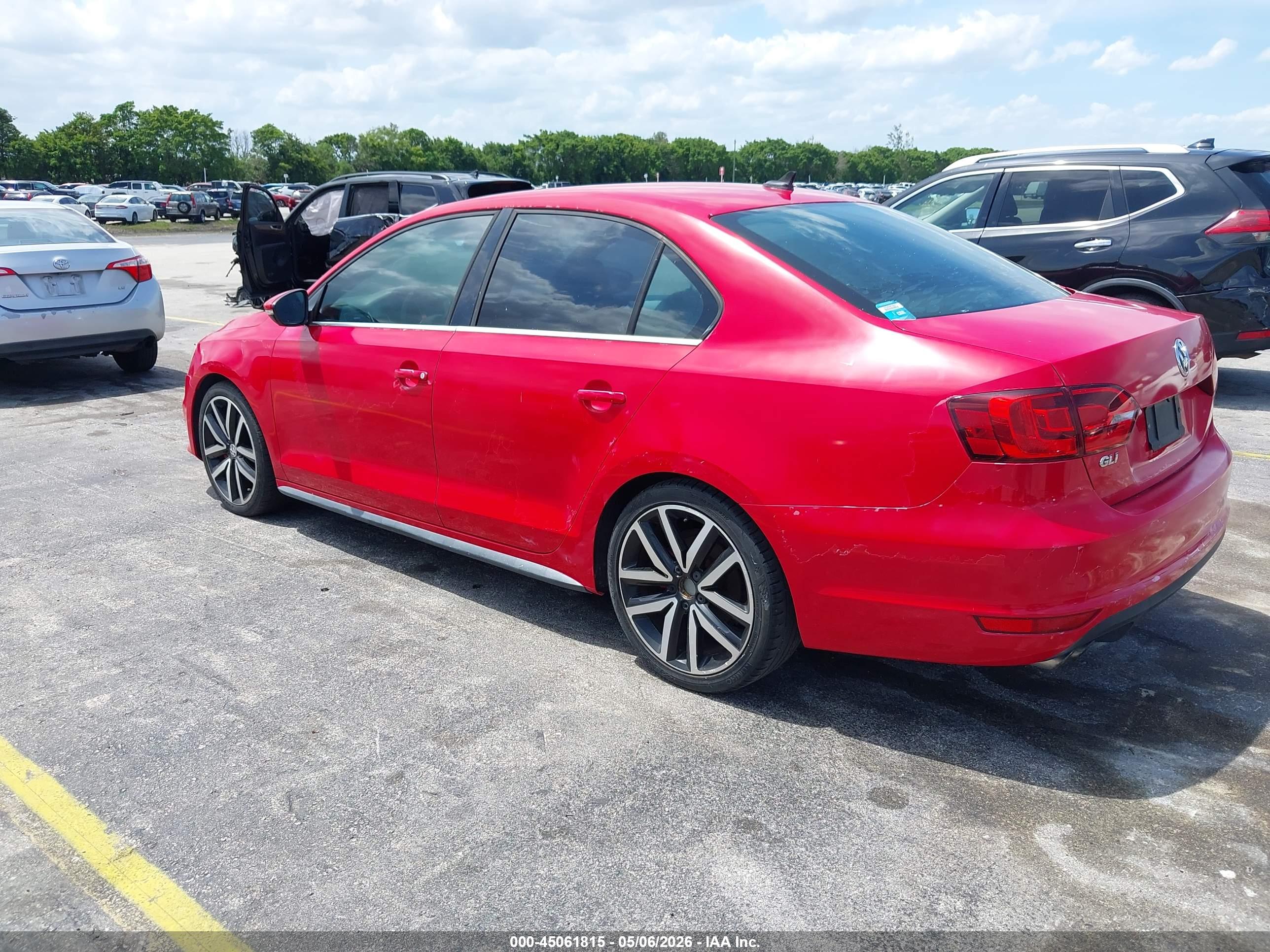 VOLKSWAGEN JETTA image 3