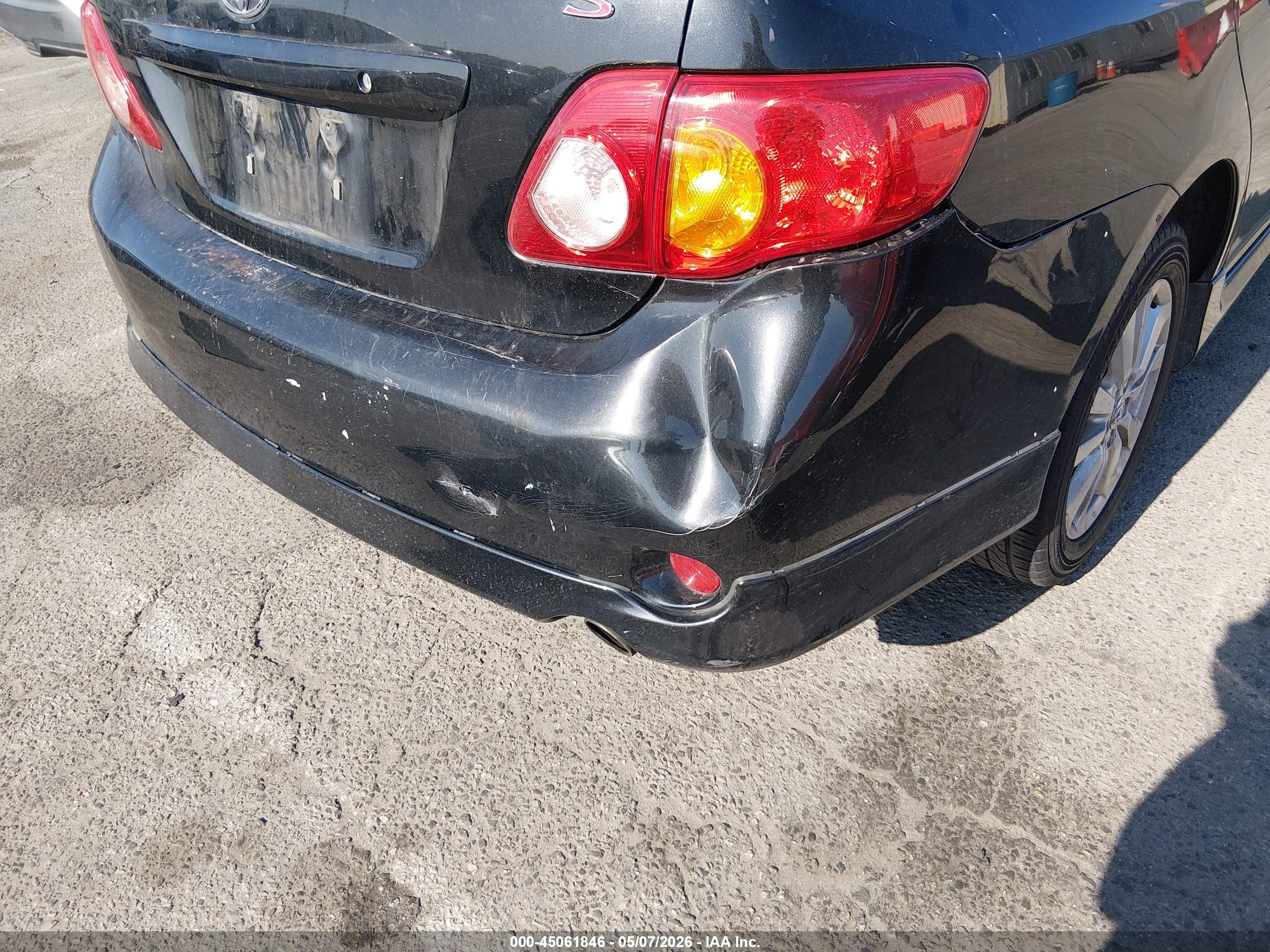 TOYOTA COROLLA image 6