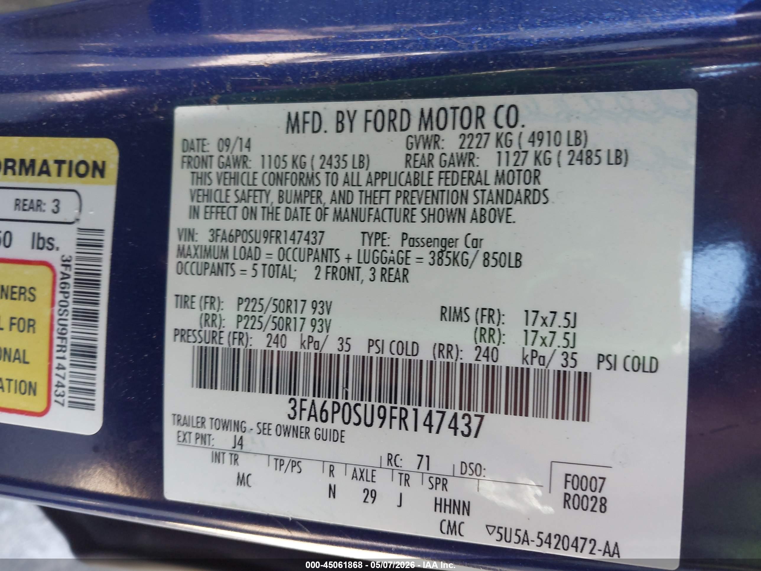 FORD FUSION image 9