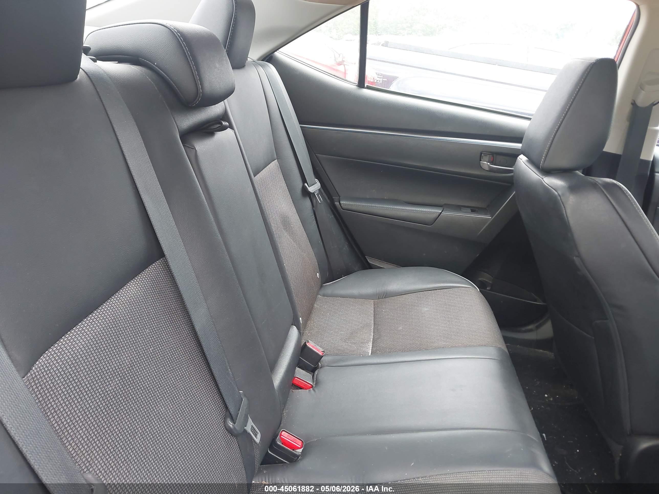 TOYOTA COROLLA image 8