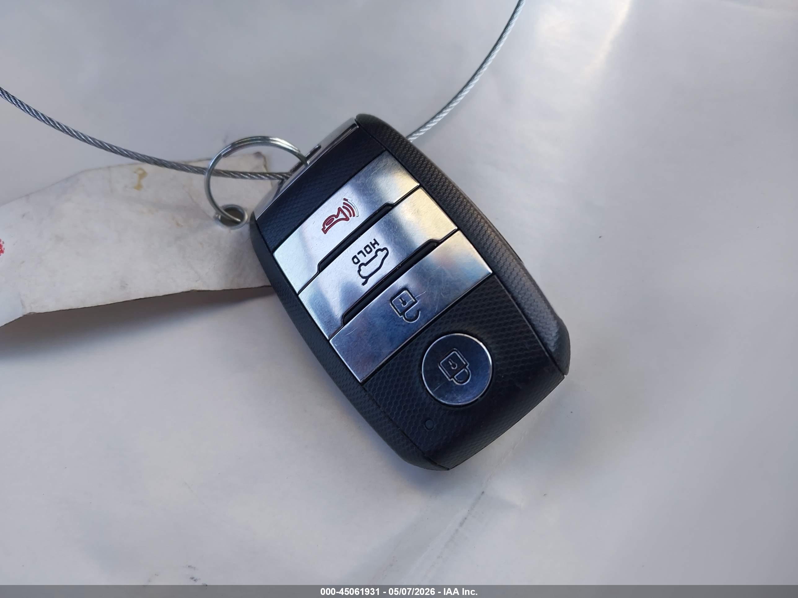 KIA SORENTO image 11