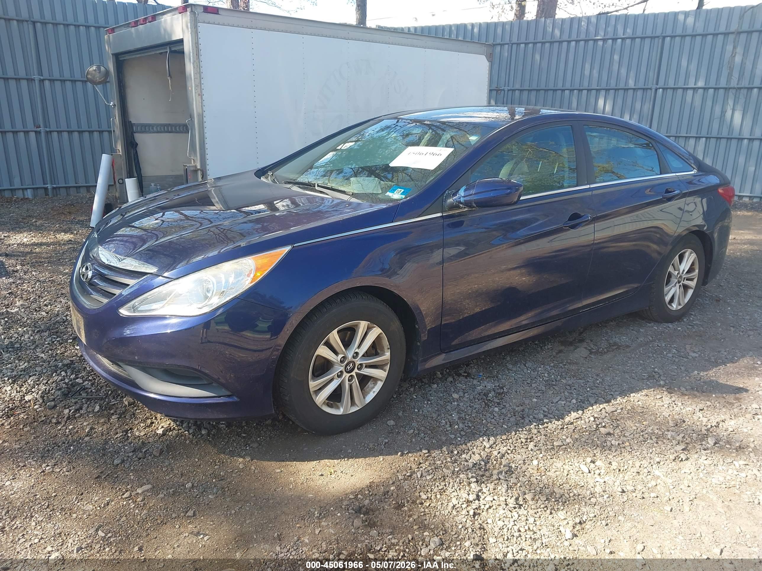 HYUNDAI SONATA image 2
