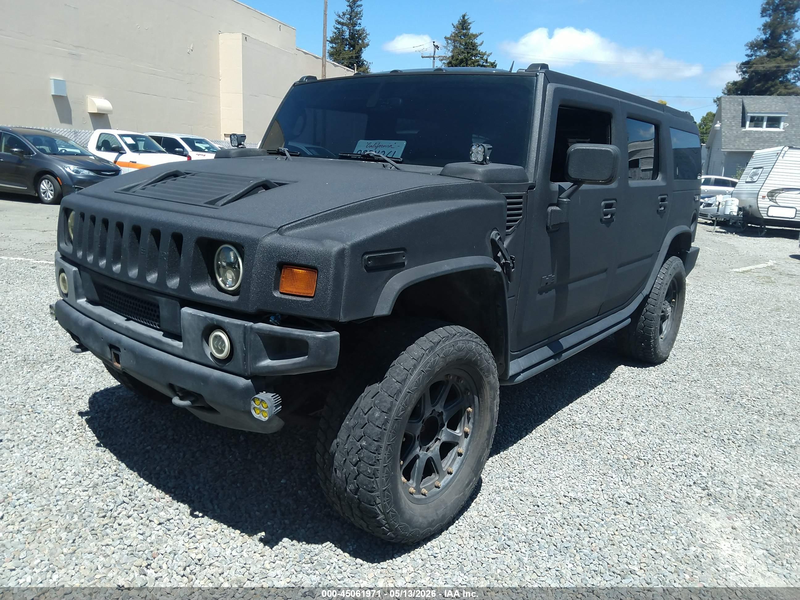HUMMER H2 image 2