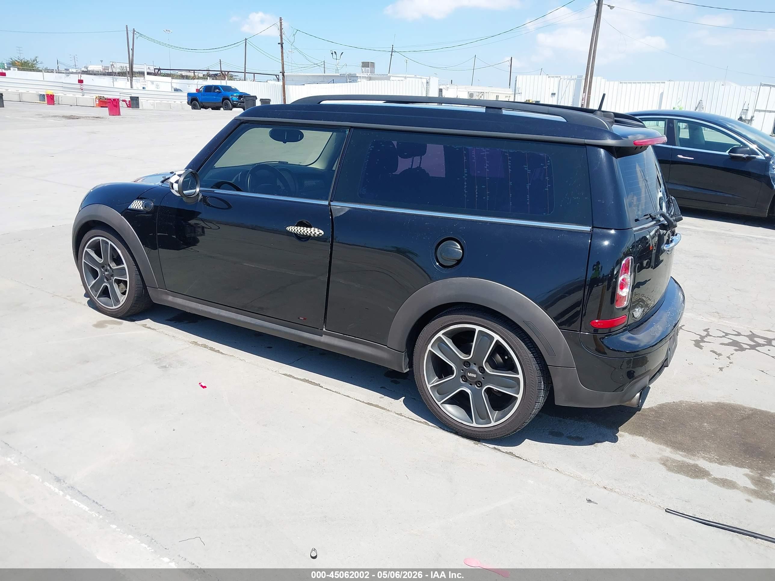 MINI CLUBMAN image 3