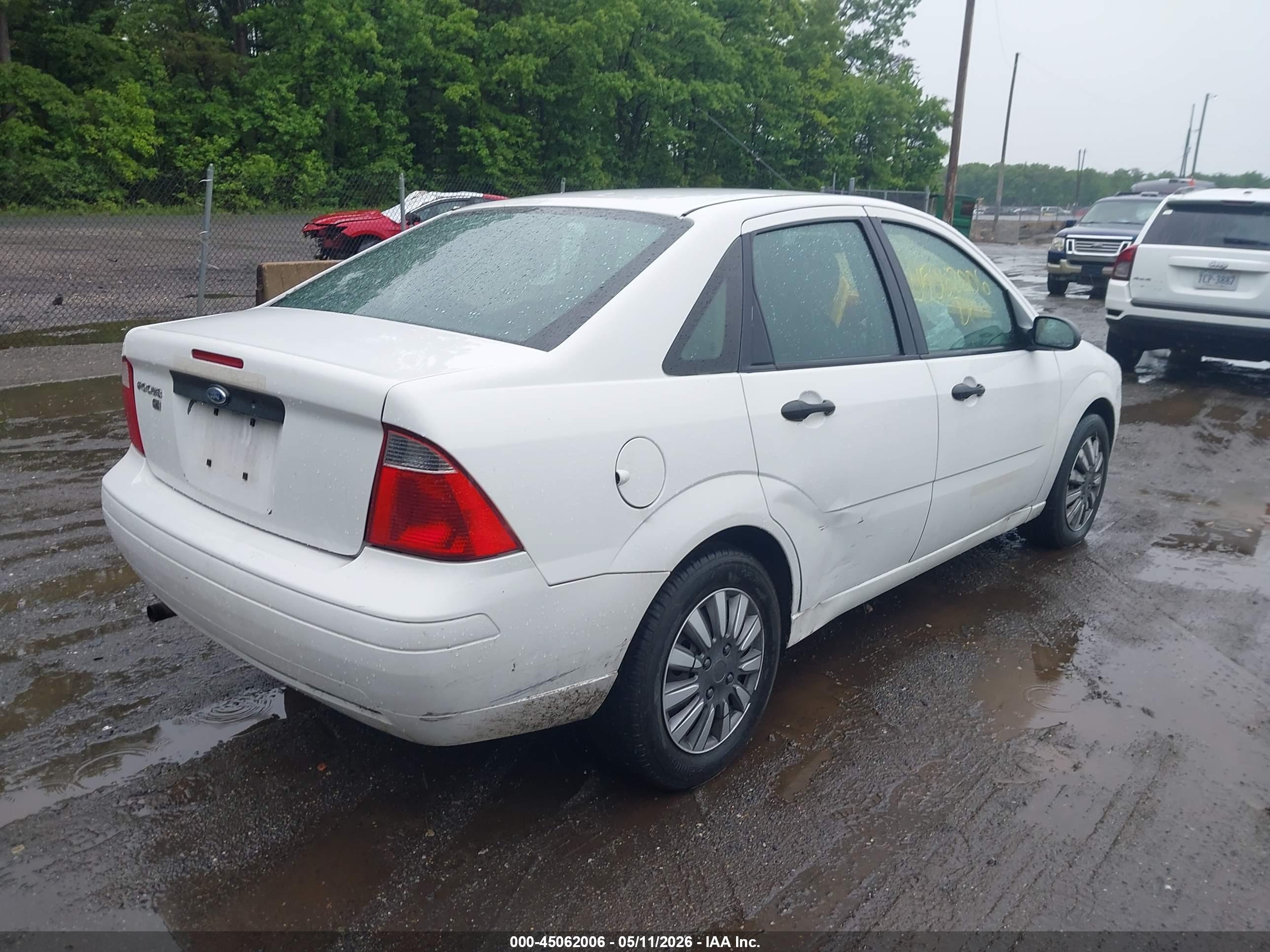 FORD FOCUS image 4