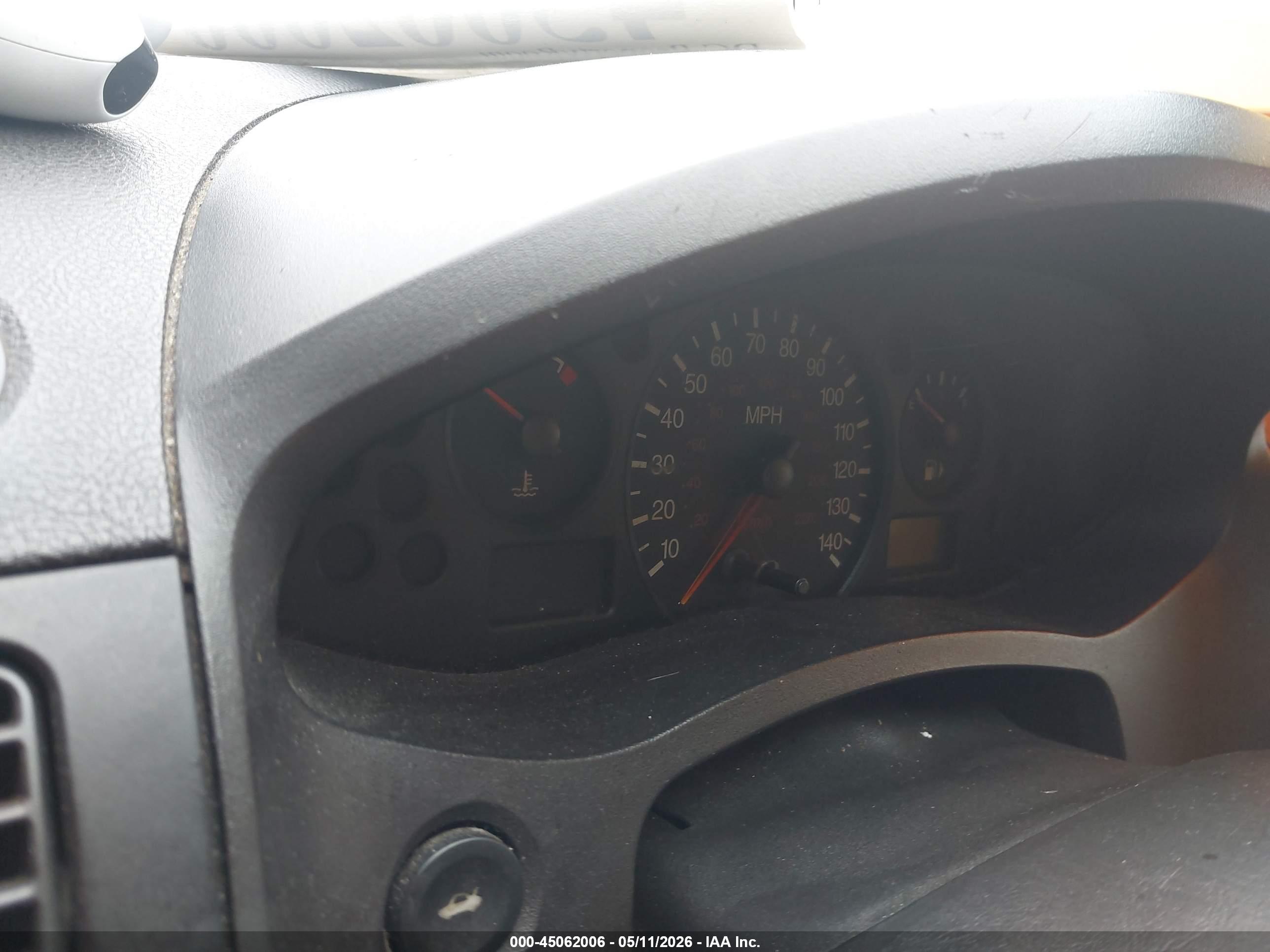 FORD FOCUS image 7