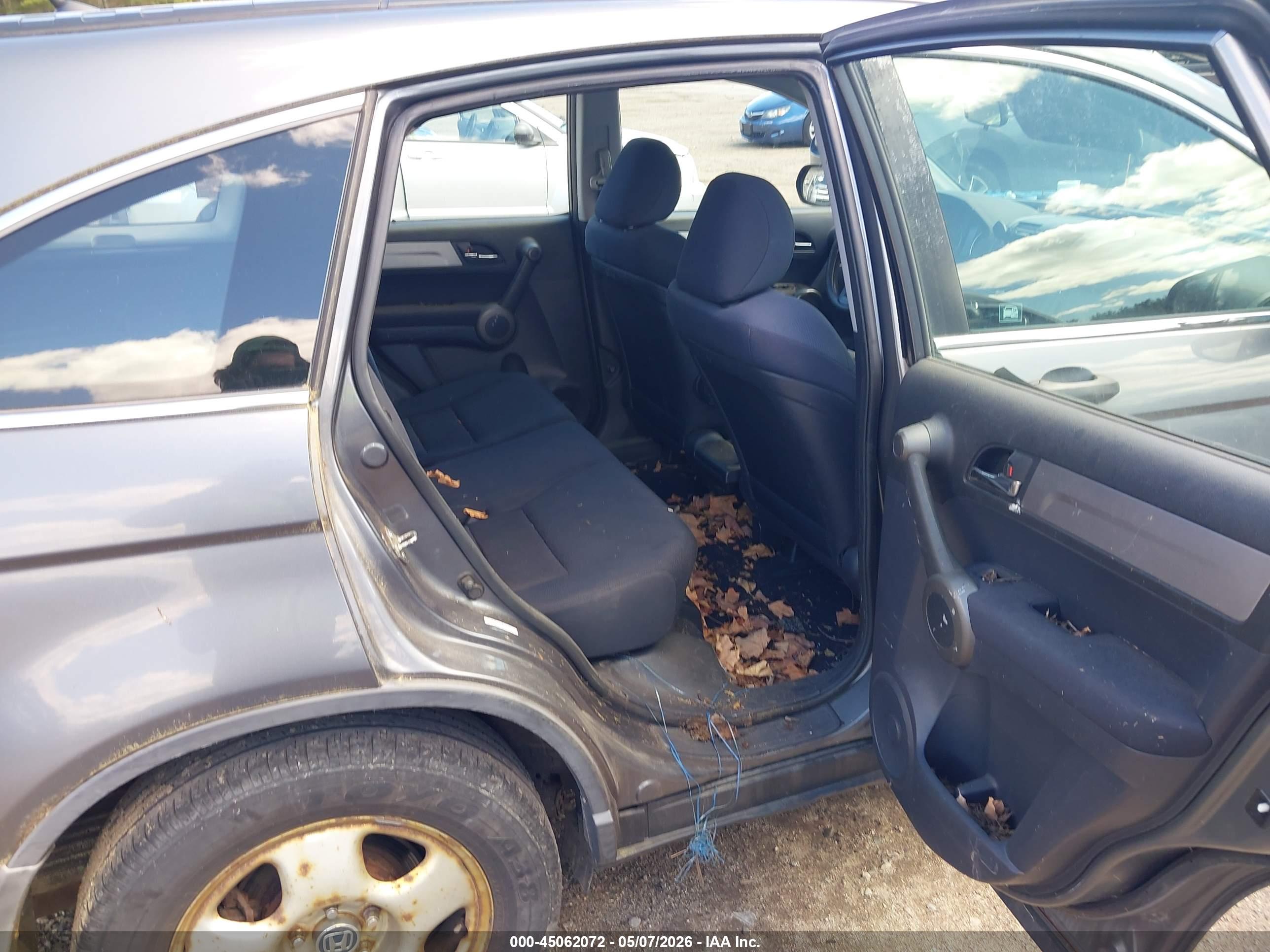 HONDA CR-V image 8