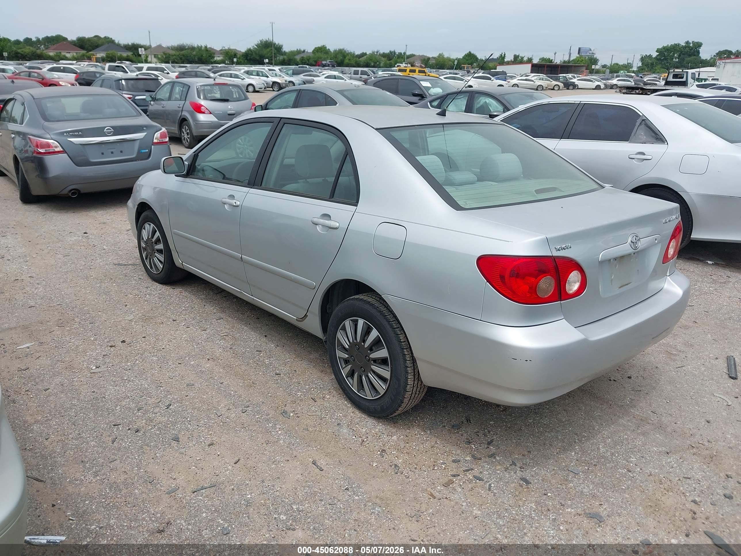 TOYOTA COROLLA image 3