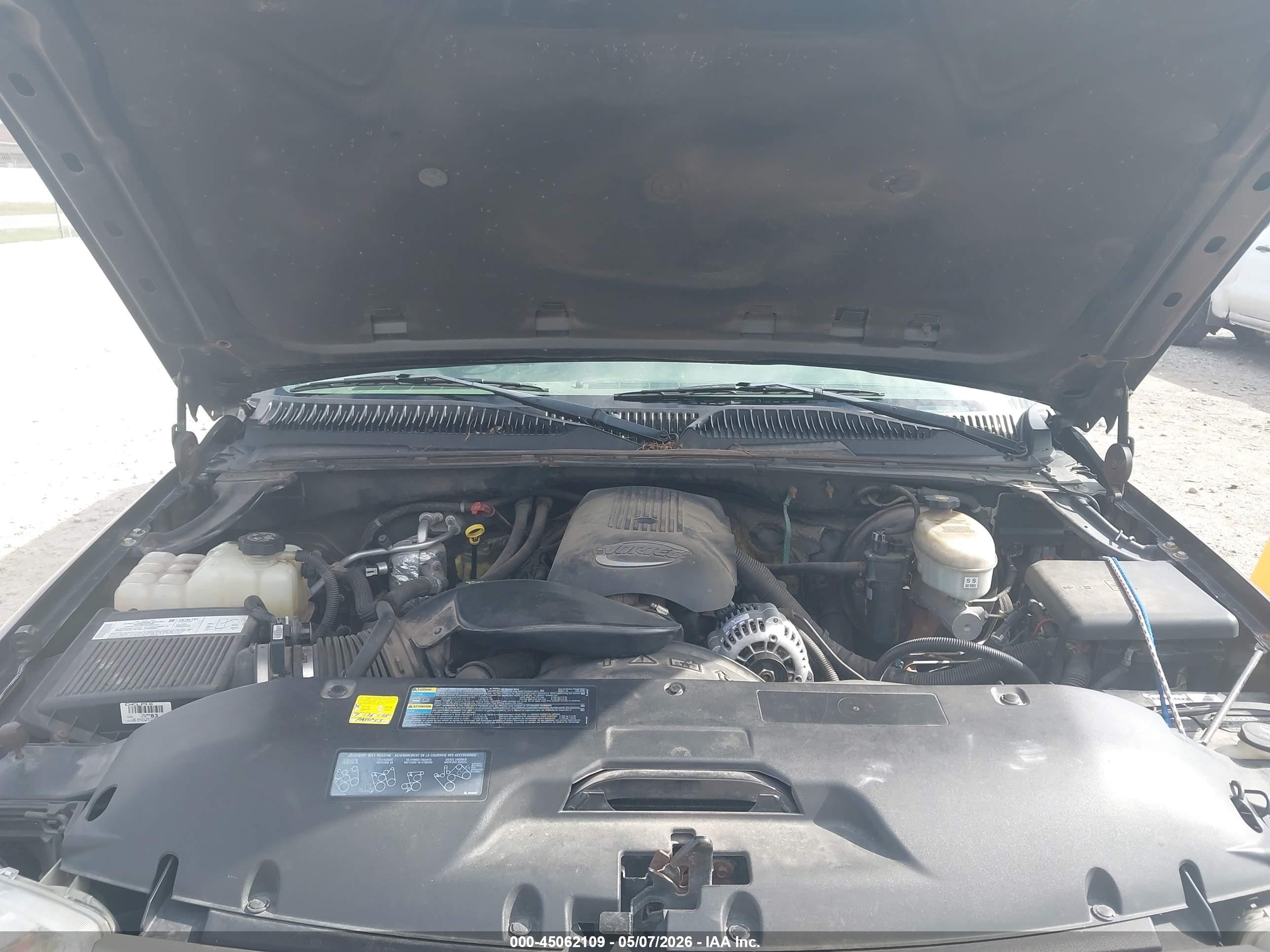 GMC SIERRA image 10