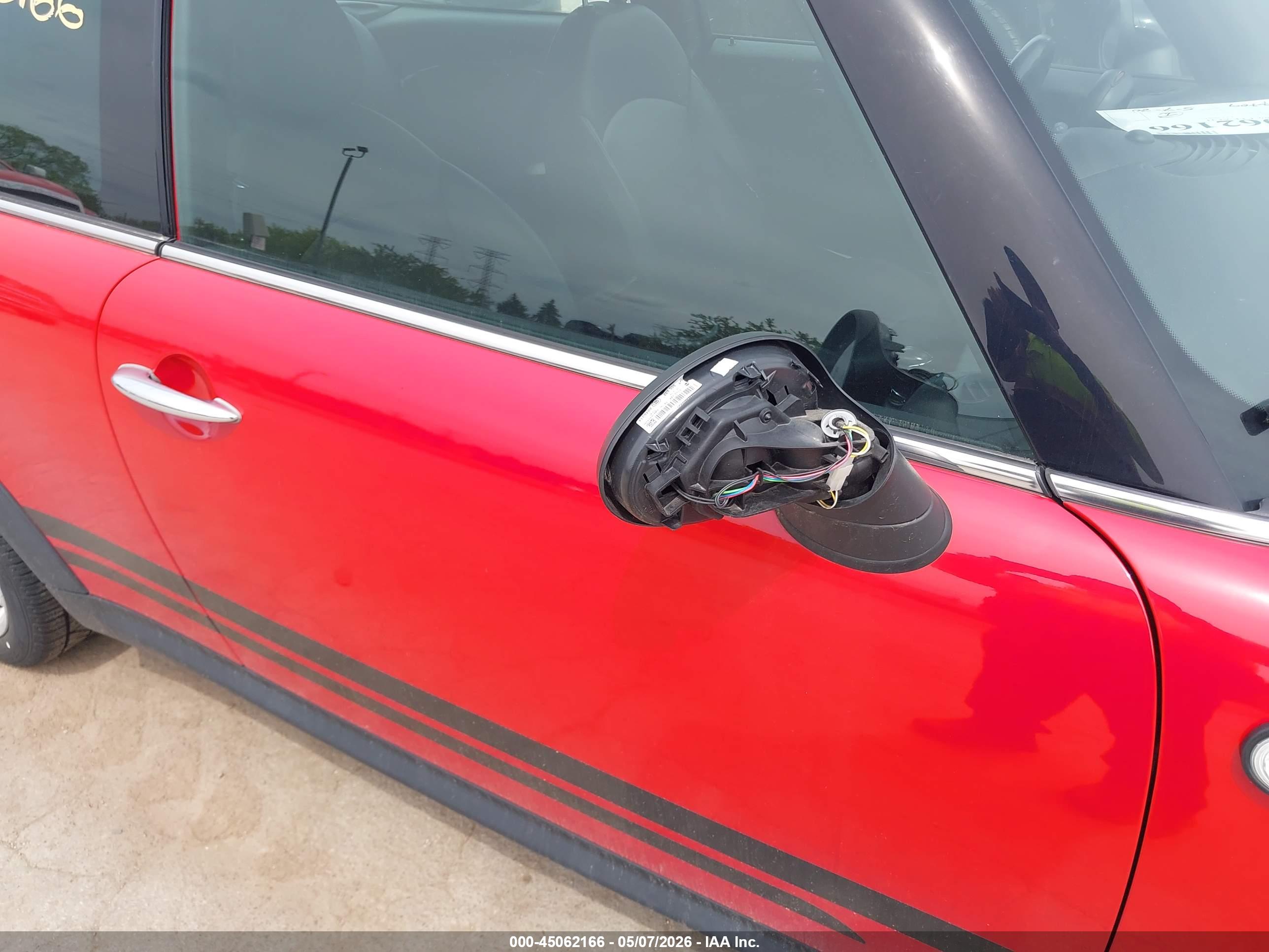 MINI CLUBMAN image 6