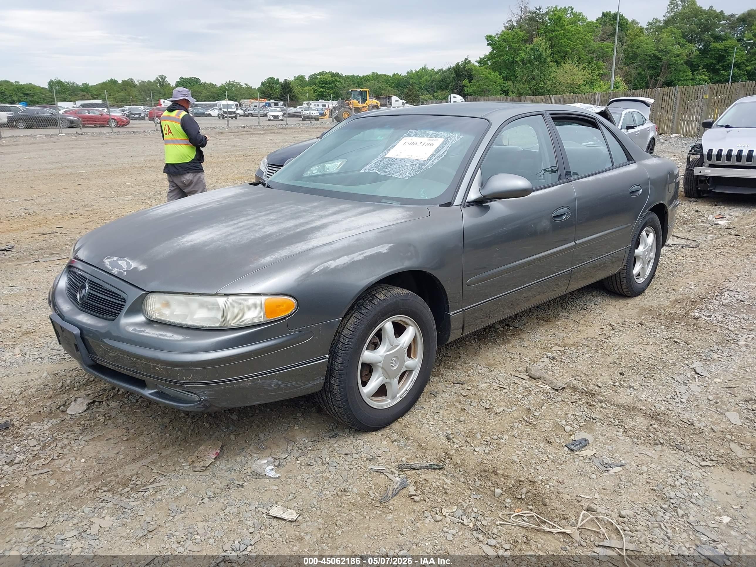 BUICK REGAL image 2
