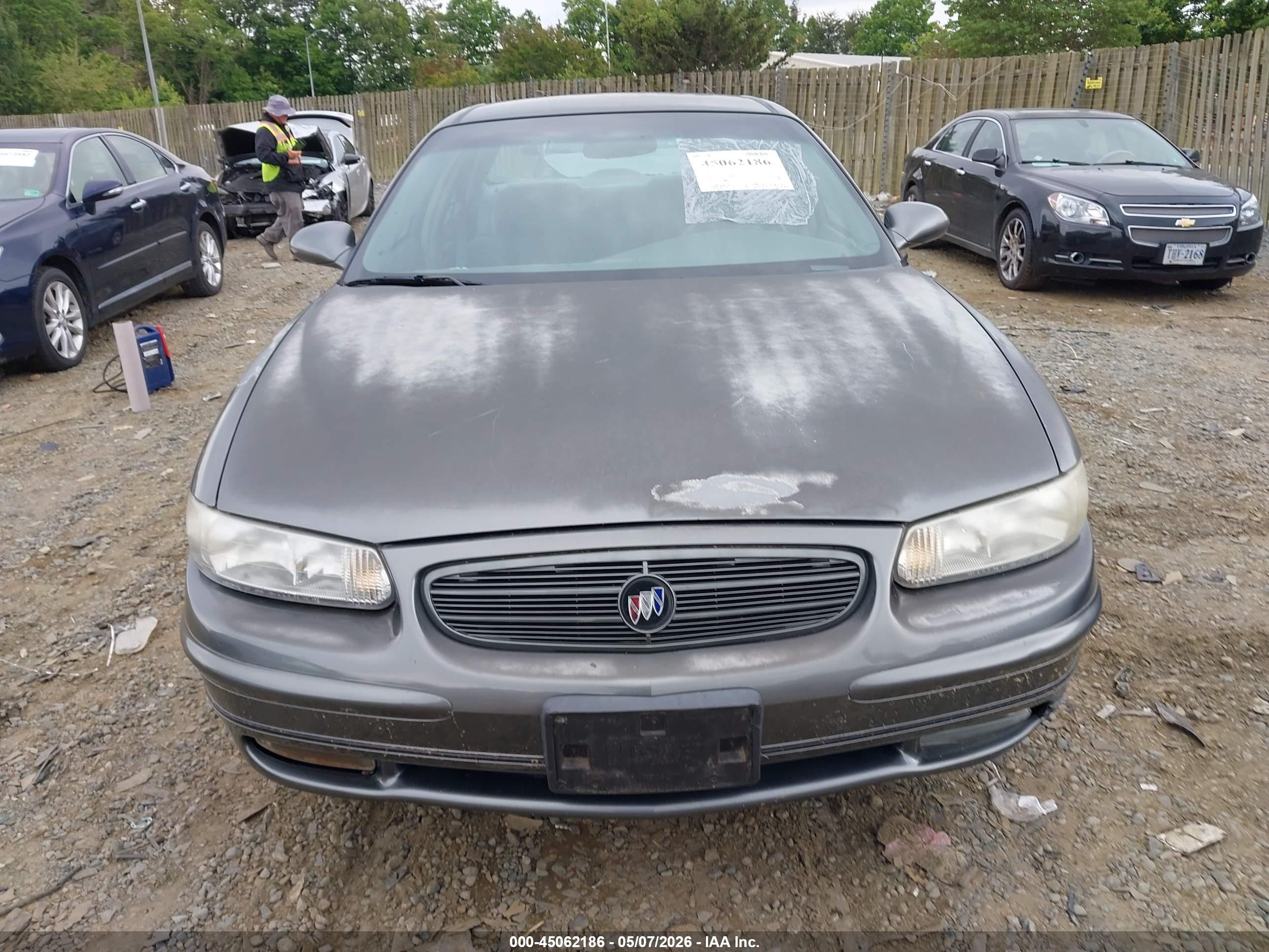 BUICK REGAL image 6