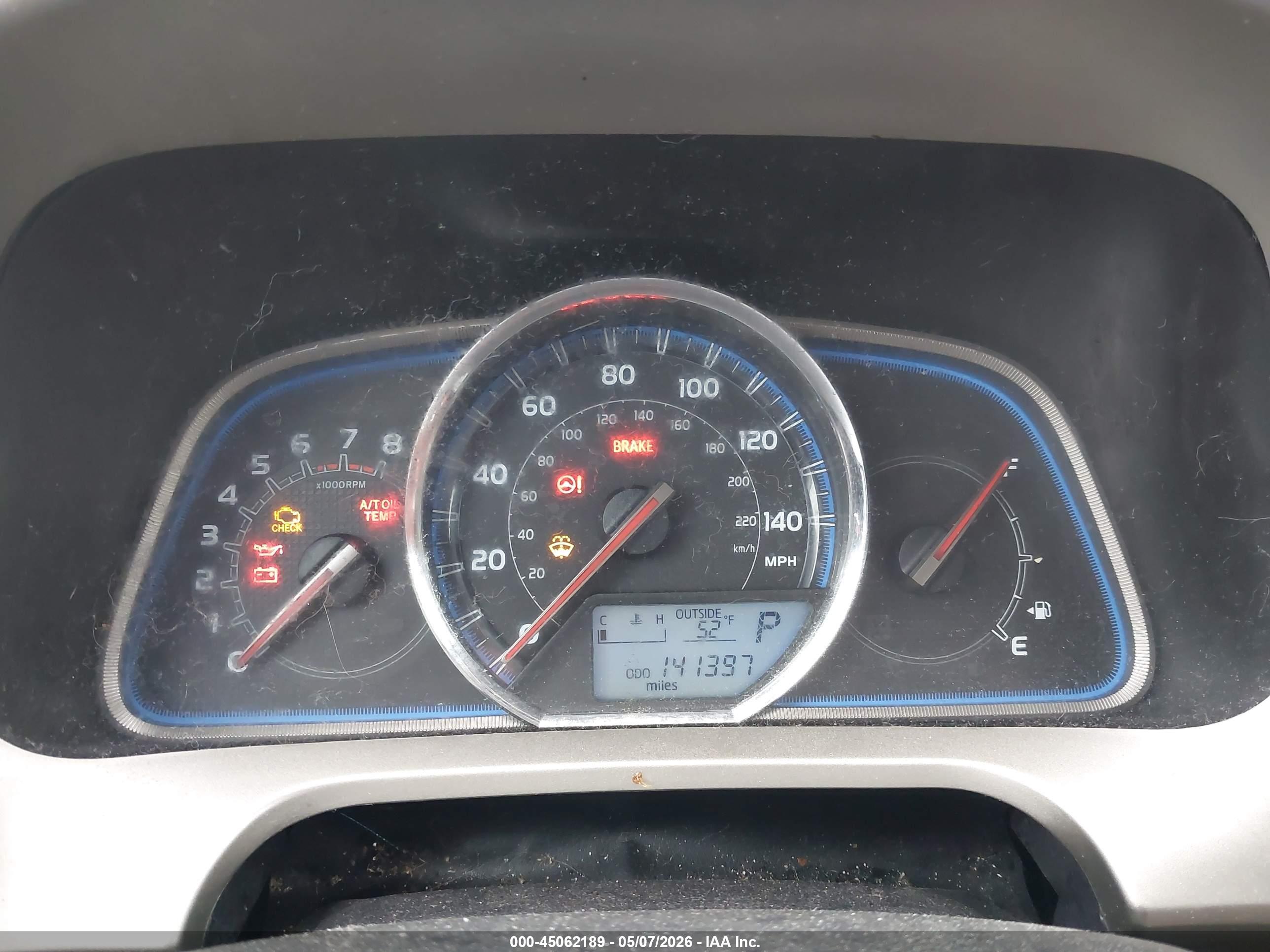 TOYOTA RAV4 image 7