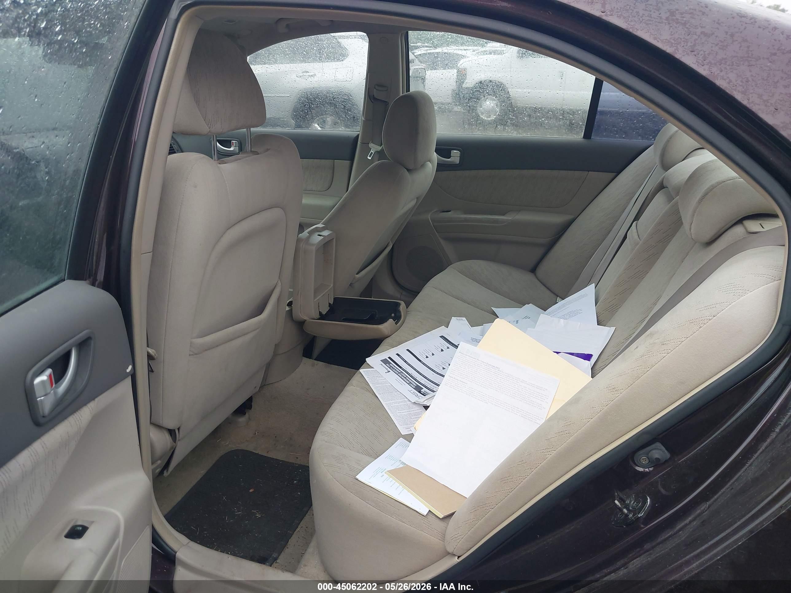 HYUNDAI SONATA image 8