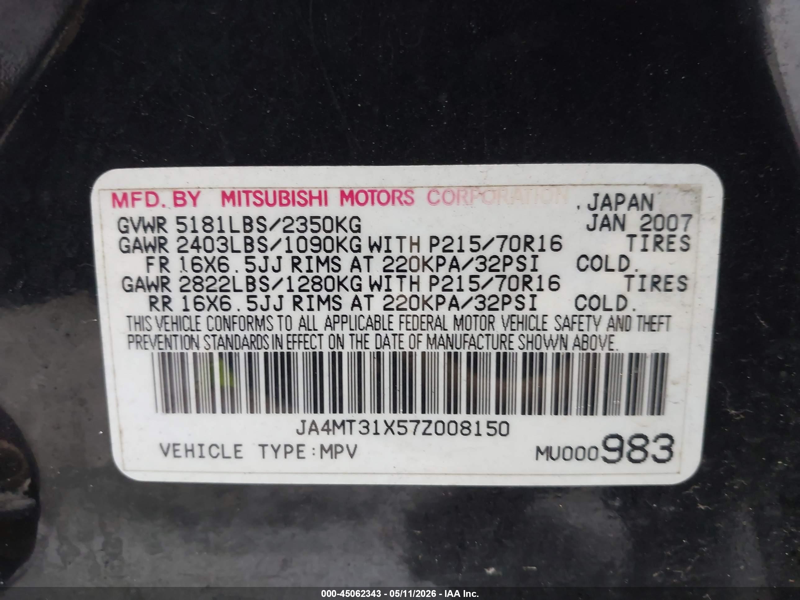 MITSUBISHI OUTLANDER image 9